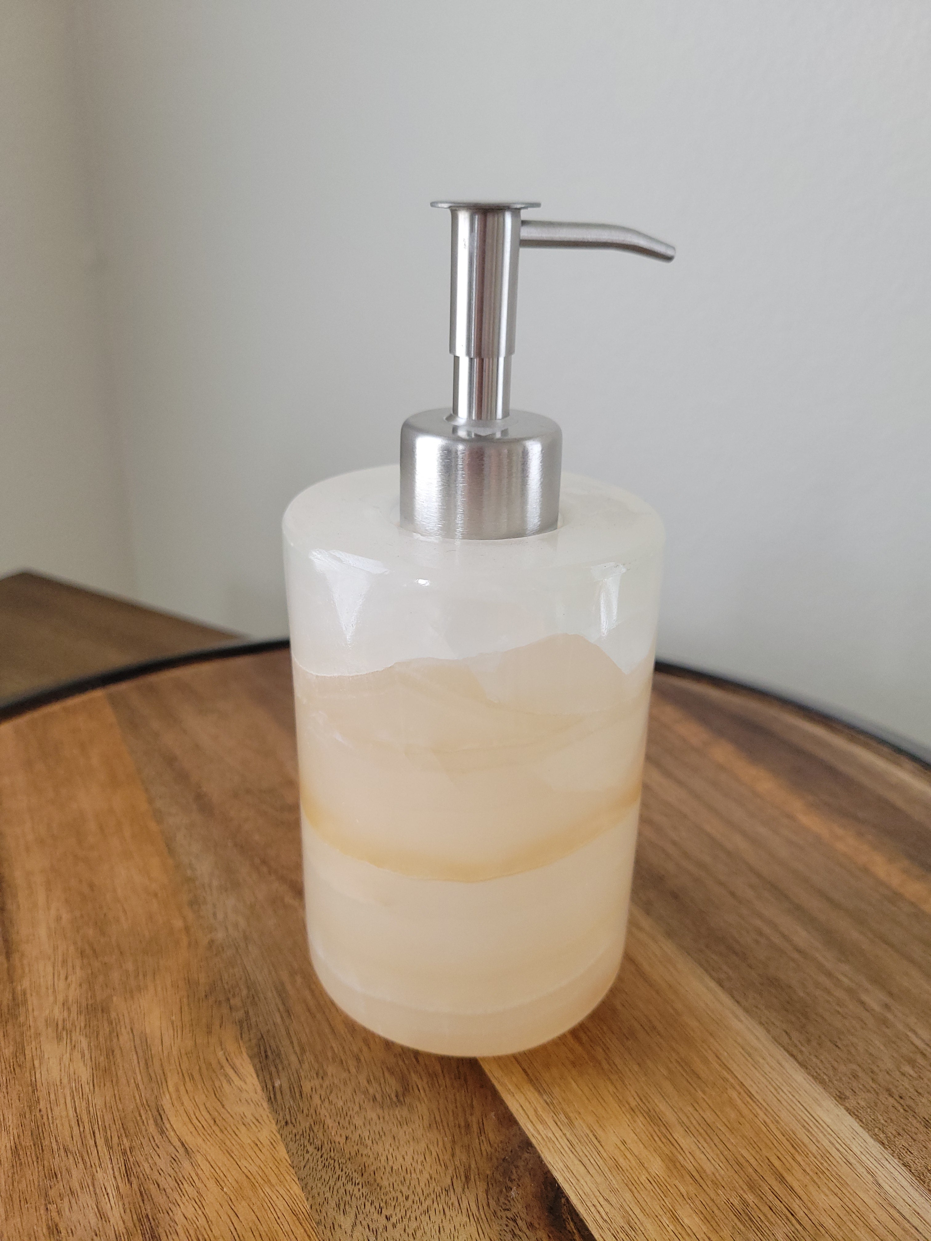 SD_58 Ivory Onyx Stone Liquid Soap or Lotion Dispenser