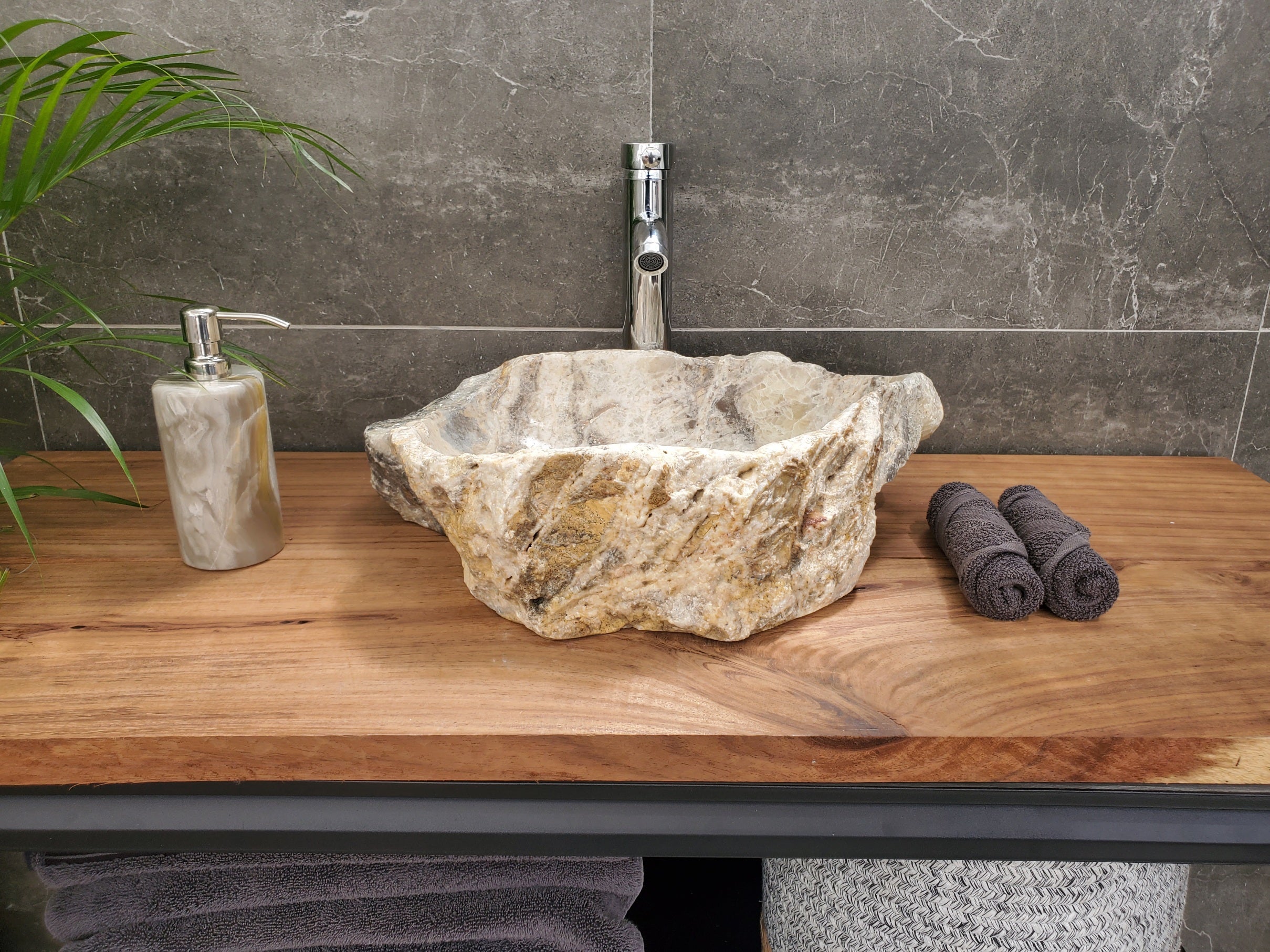 S31_23 Onyx Stone Vessel Bathroom Sink