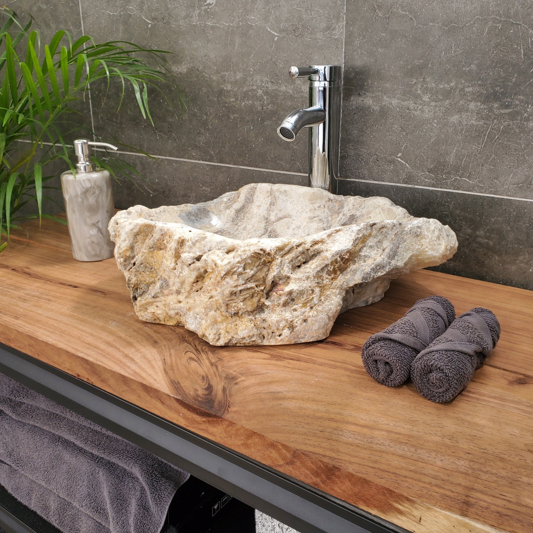 S31_23 Onyx Stone Vessel Bathroom Sink