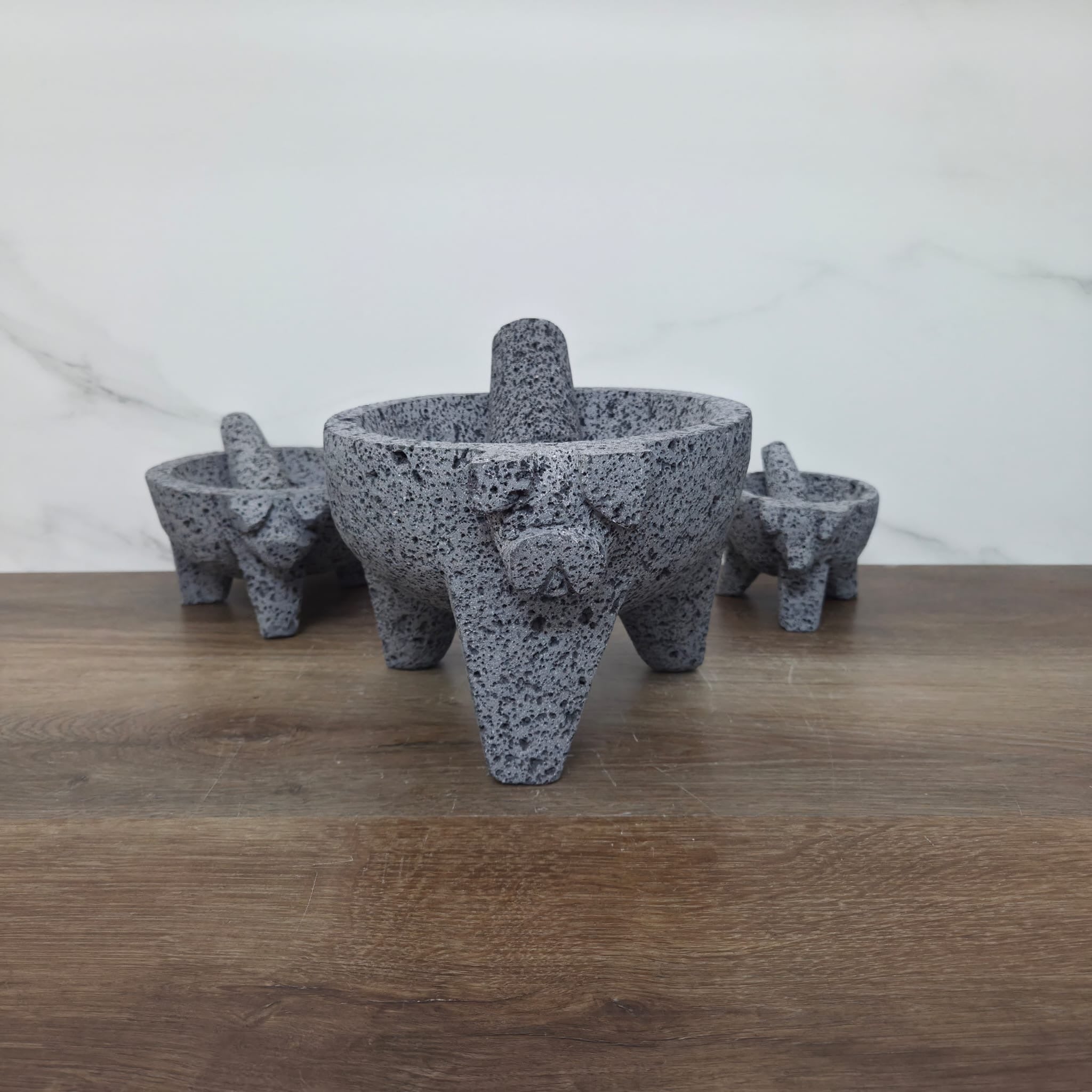 MOL8P Authentic Mexican Molcajete - Piggy Face - 8 inch