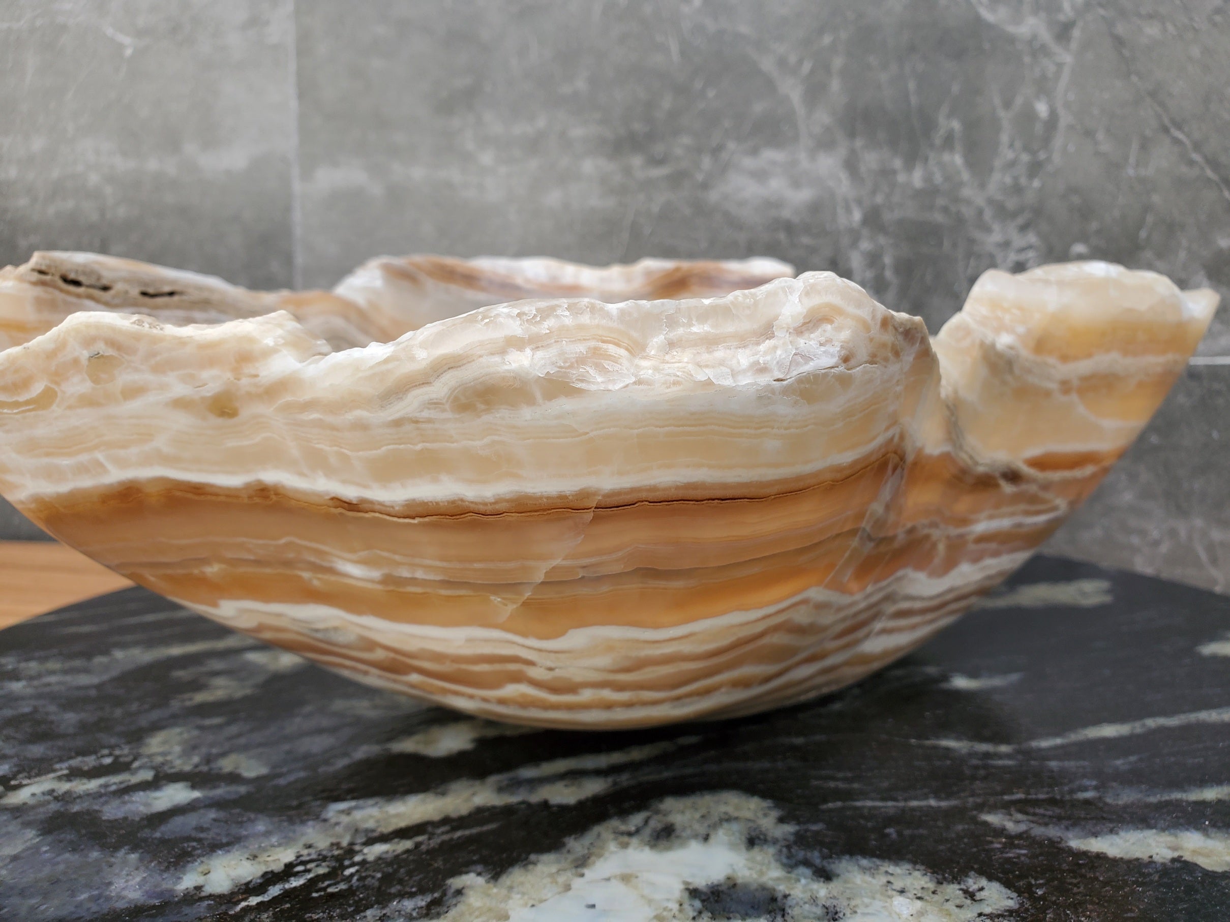 S31_06 Onyx Stone Bathroom Vessel Sink