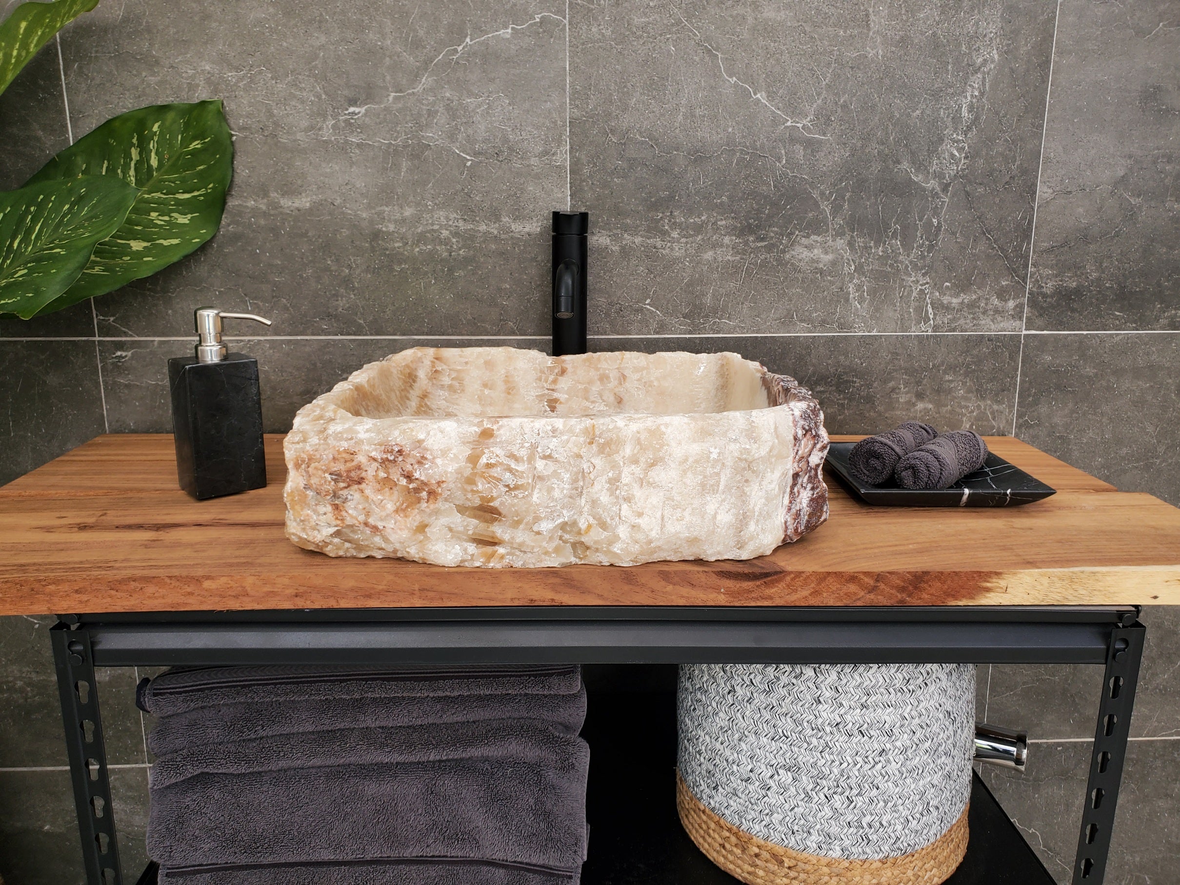 S31_15 Onyx Stone Vessel Bathroom Sink - 17.5 x 16 inch