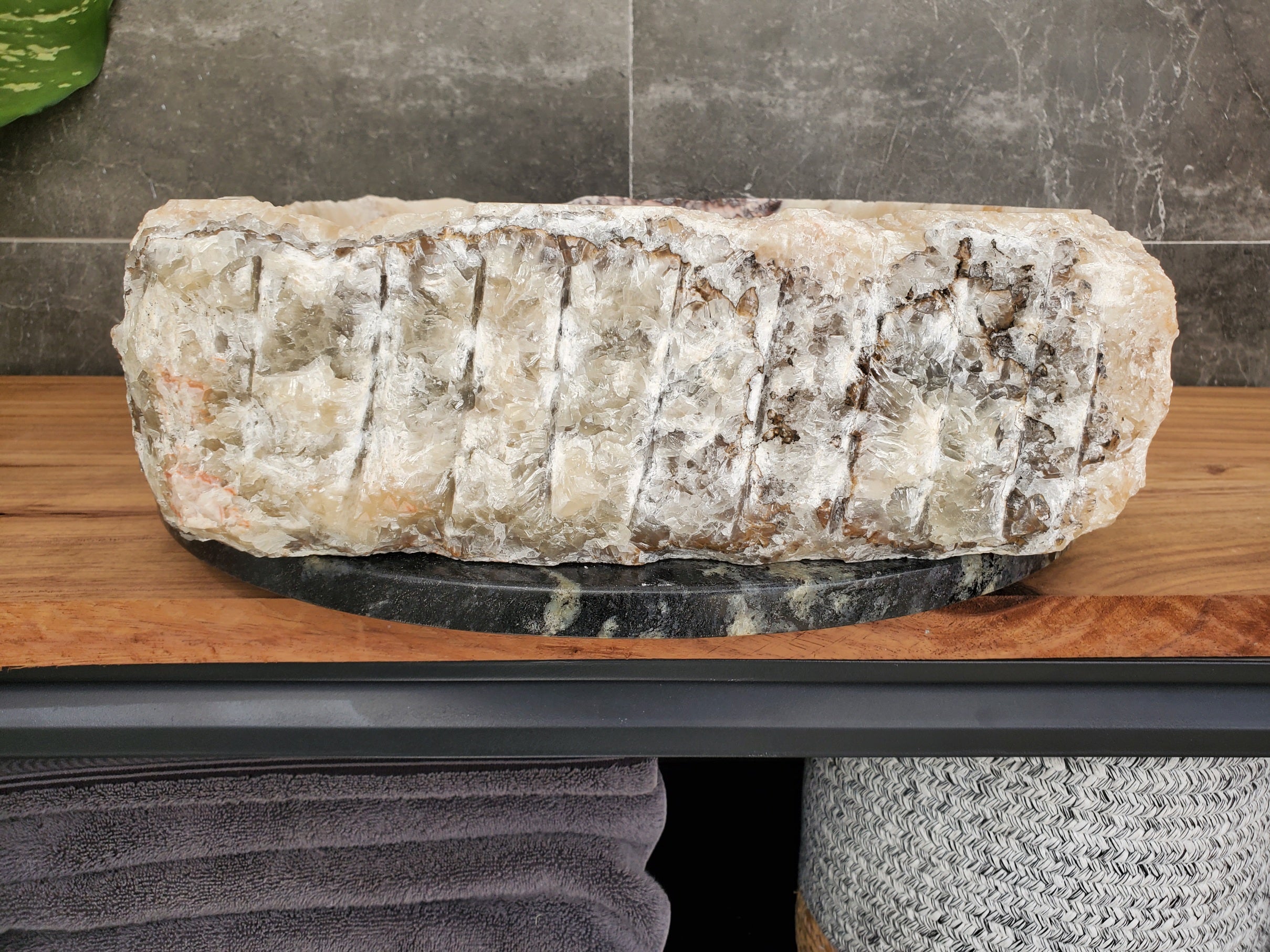 S31_15 Onyx Stone Vessel Bathroom Sink