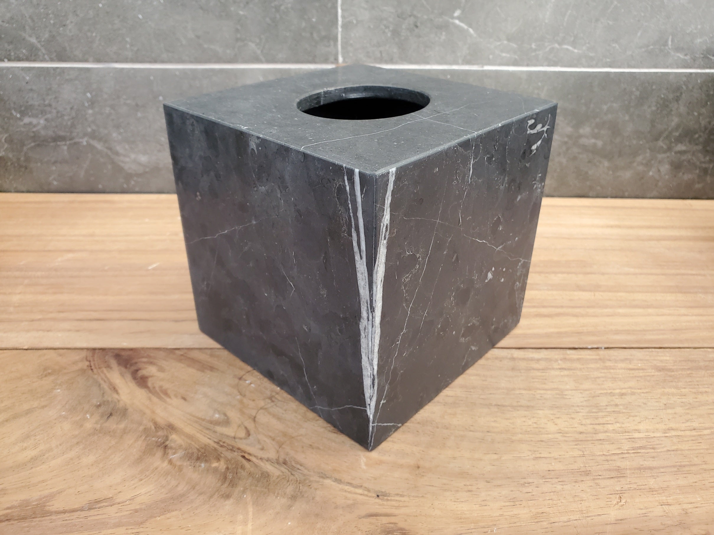 TCSQ_60 Marble Tissue Box Cover (Cube)