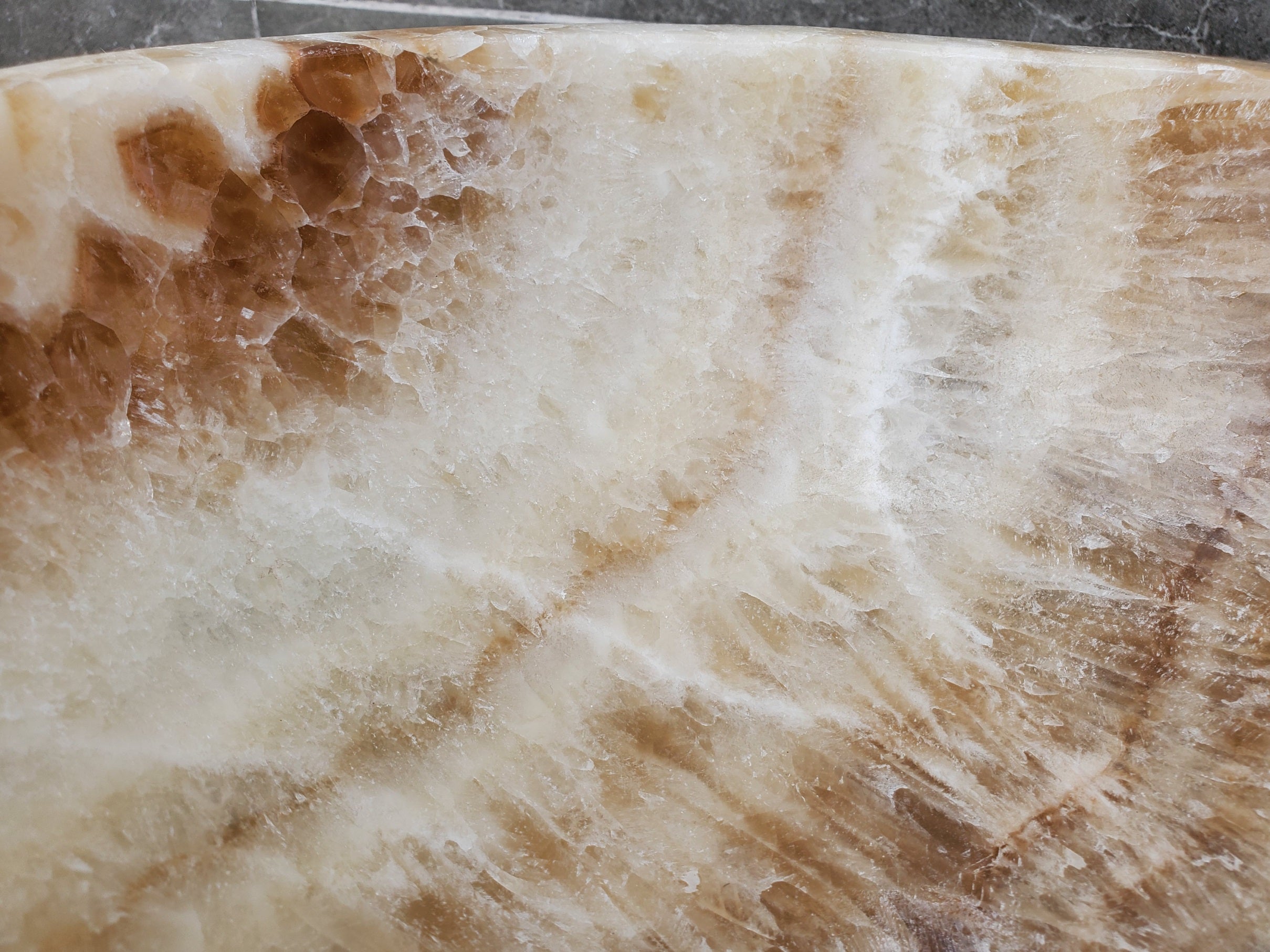 S31_08 Onyx Stone Vessel Sink - Round