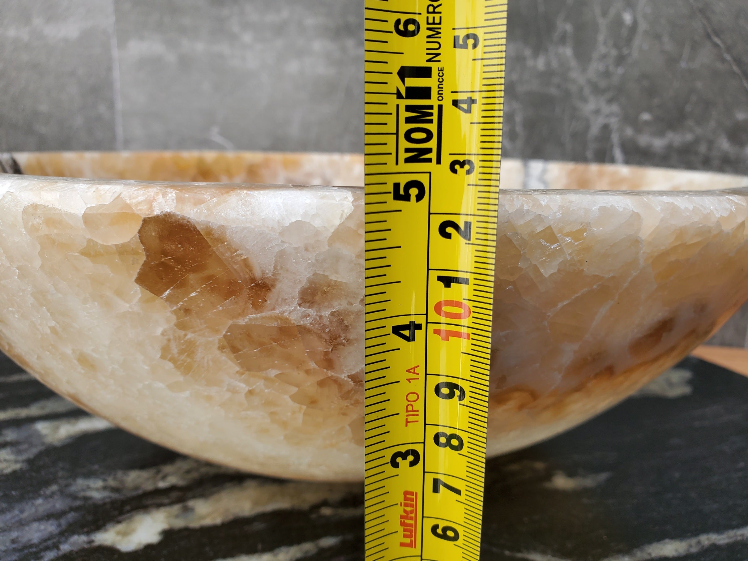 S31_08 Onyx Stone Vessel Sink - 13.5 inch