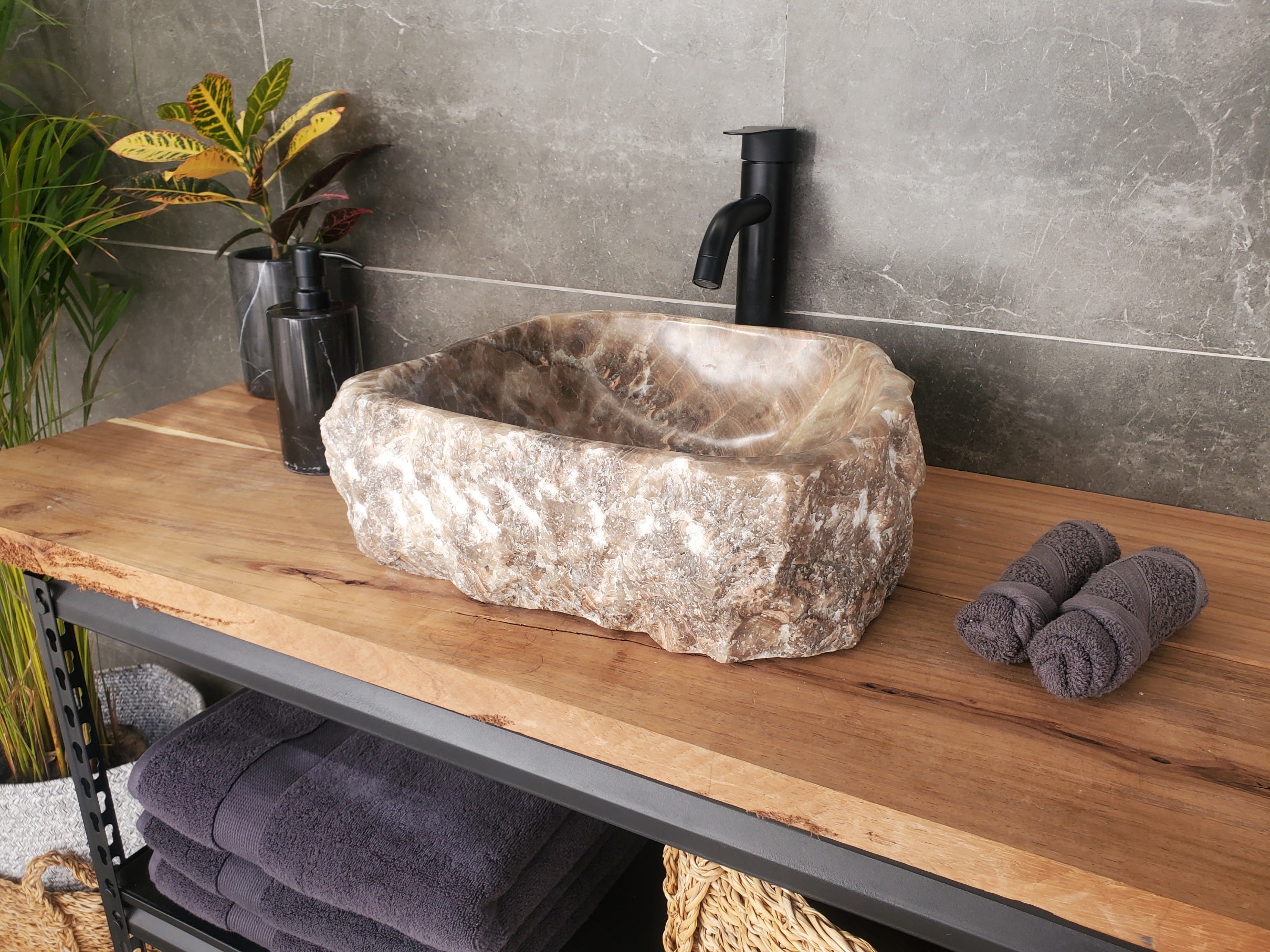 S33_12 Onyx Stone Vessel Sink - 15 x 14 inch
