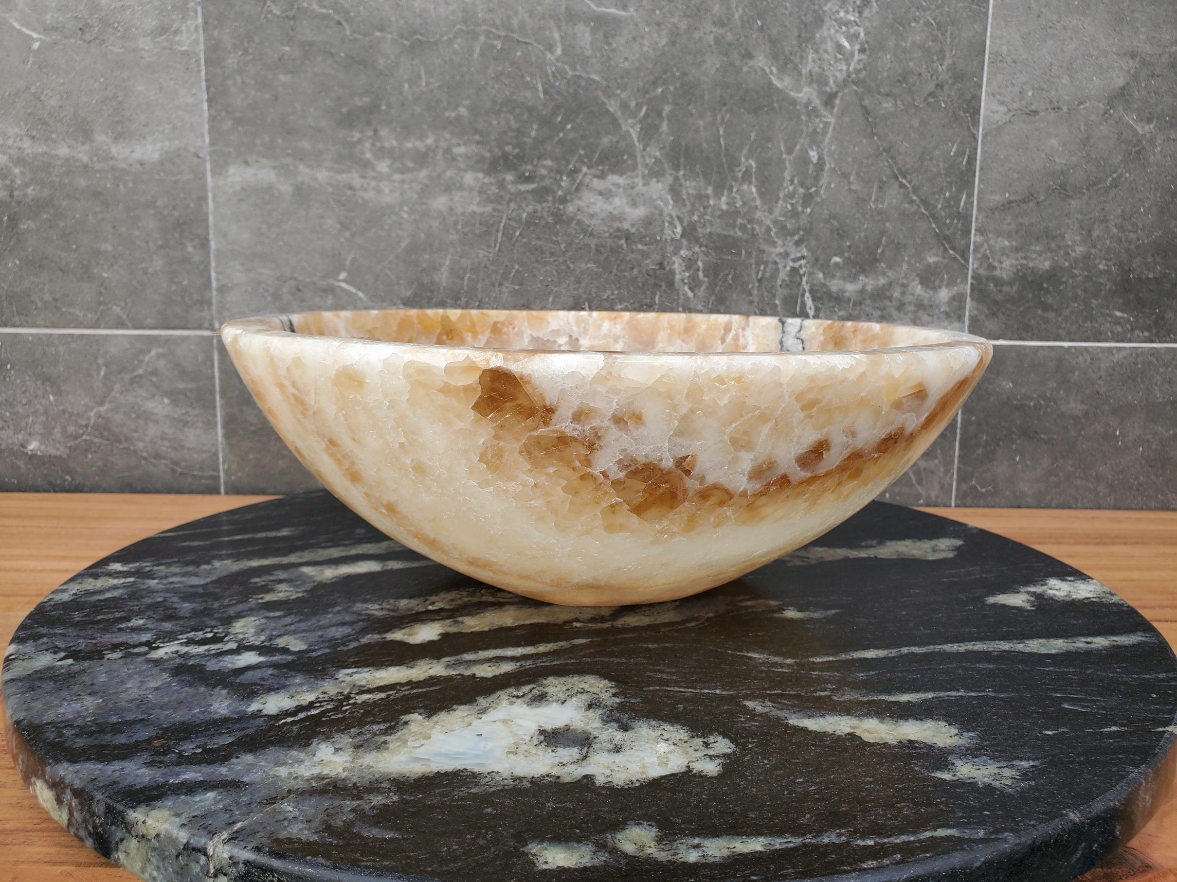 S31_08 Onyx Stone Vessel Sink - Round
