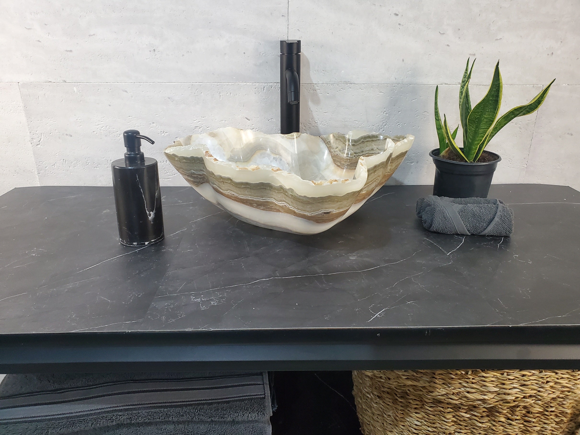 S27_19 Onyx Stone Bathroom Vessel Sink
