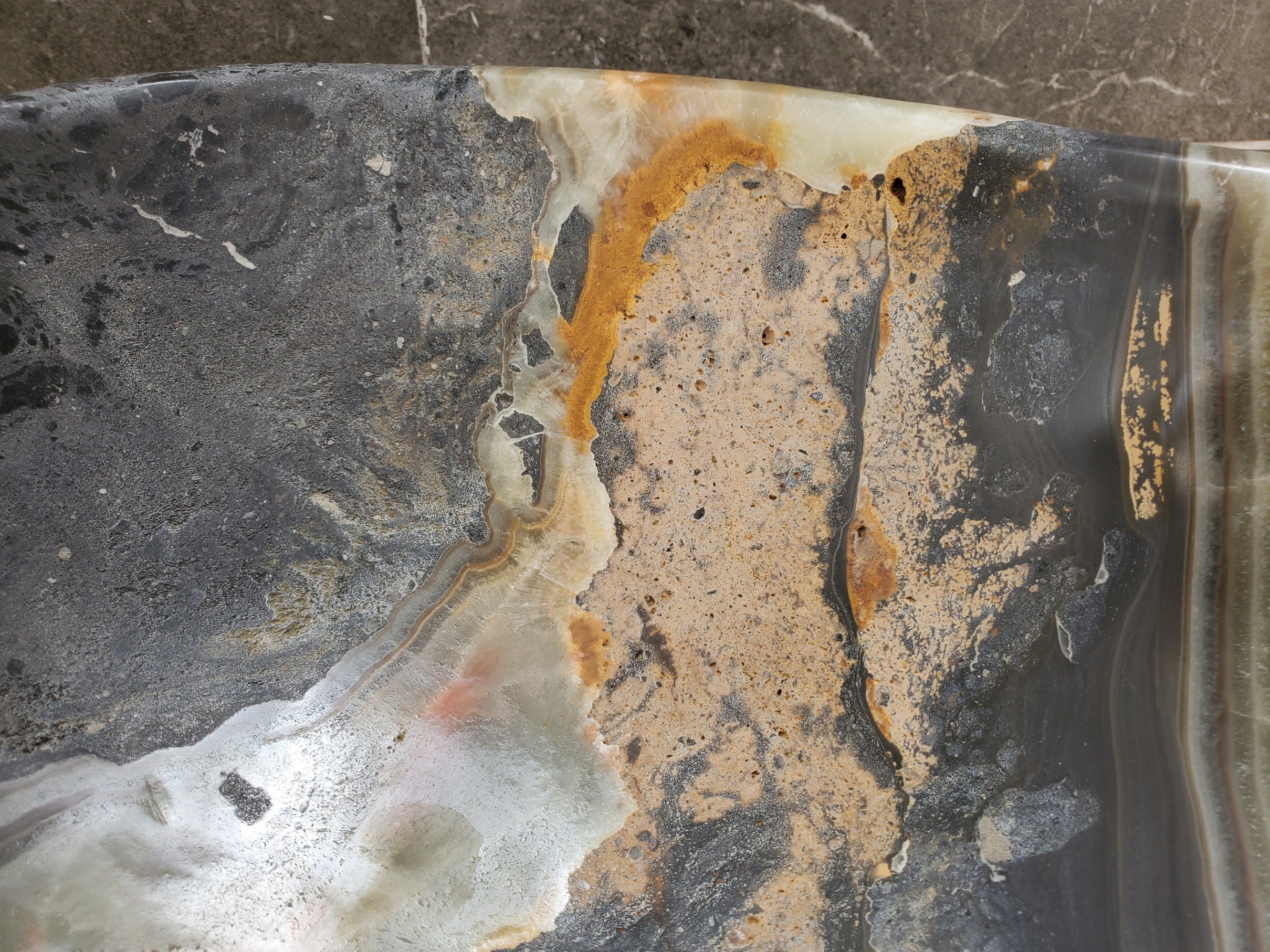 S30_36 Onyx Stone Vessel Bathroom Sink - 15.5 x 14.5