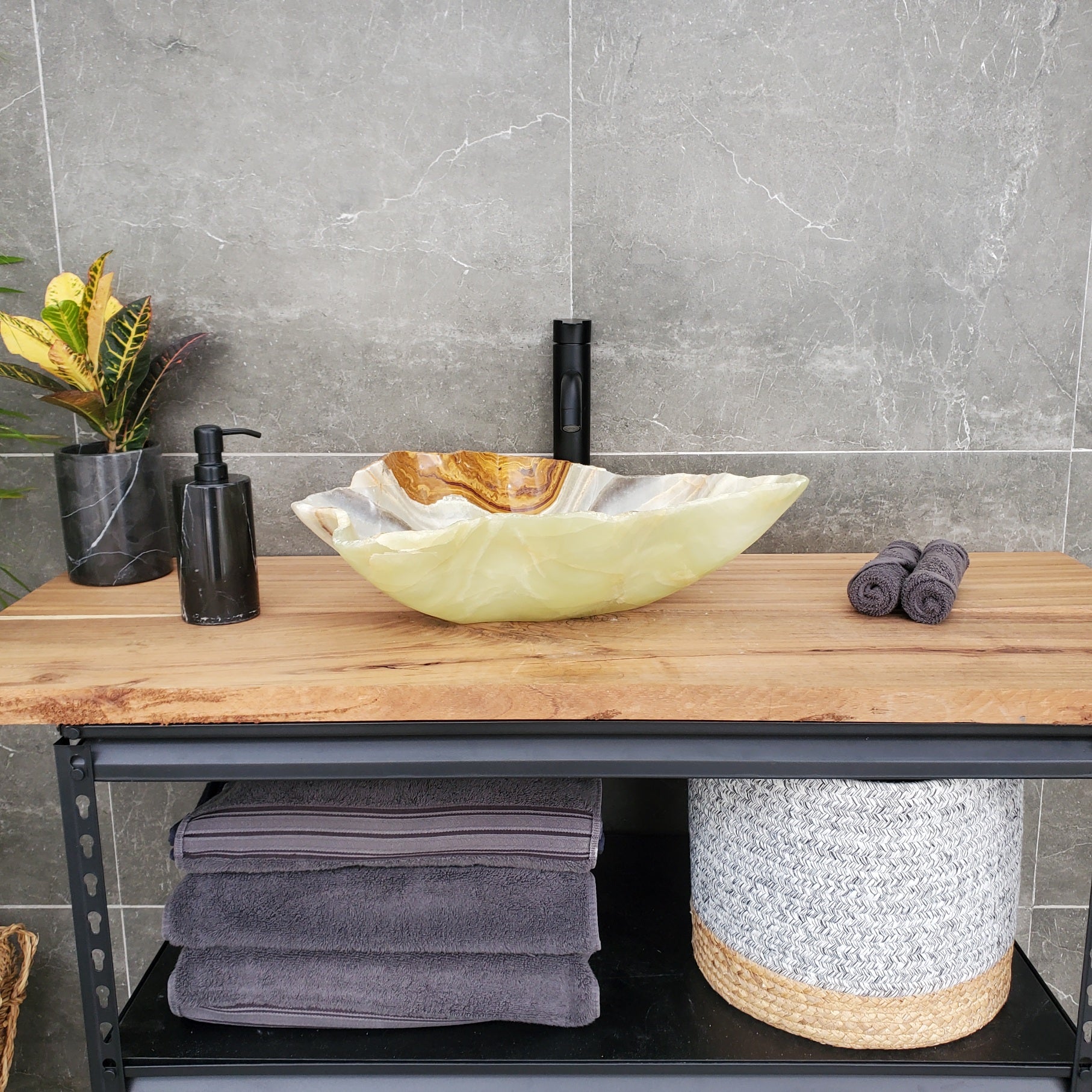 S32_07 Onyx Stone Vessel Bathroom Sink - 18 x 15 inch