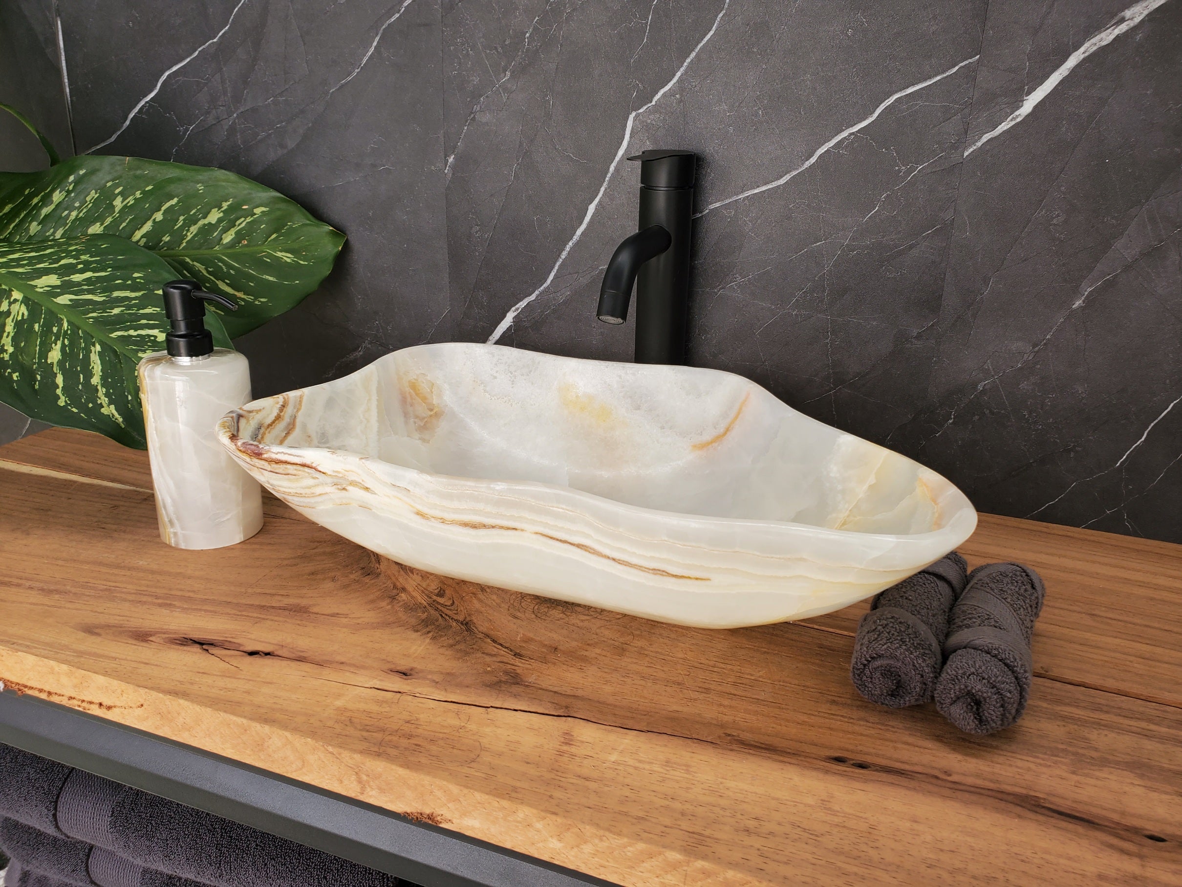 S34_25 Light Onyx Stone Vessel Sink