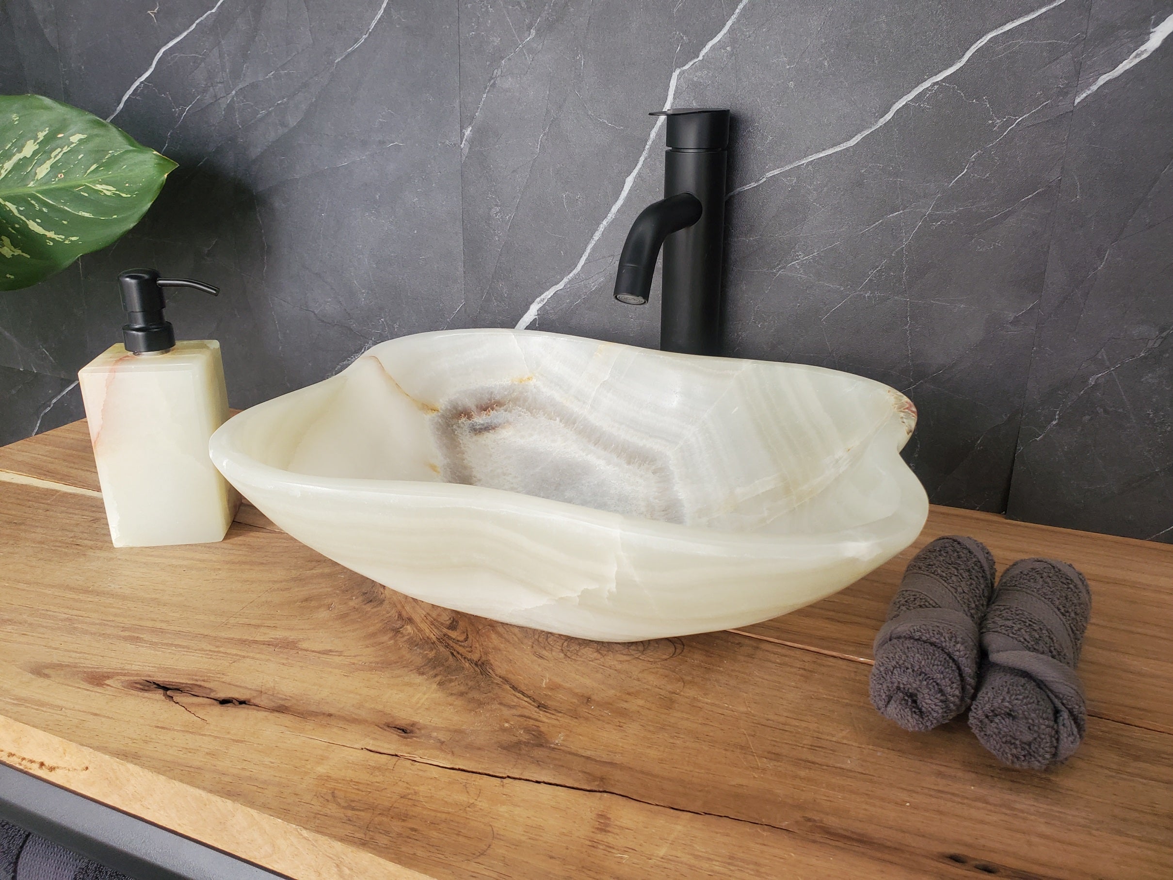 S34_19 Light Green Onyx Bathroom Vessel Sink