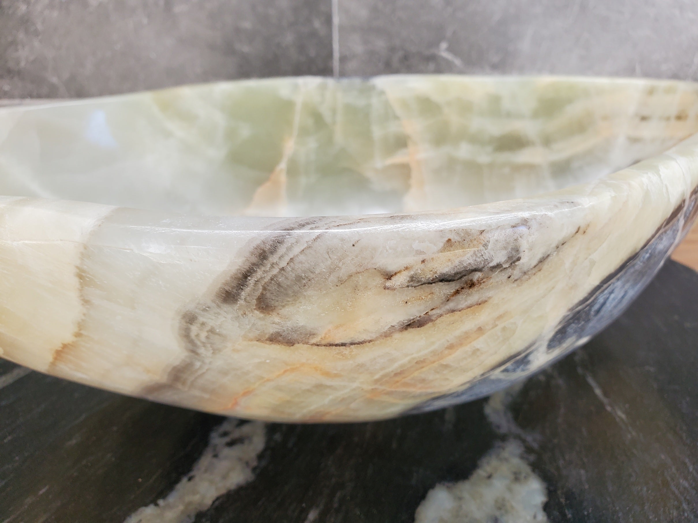 S33_25 Light Green Onyx Bathroom Vessel Sink - 18 x 12 inch