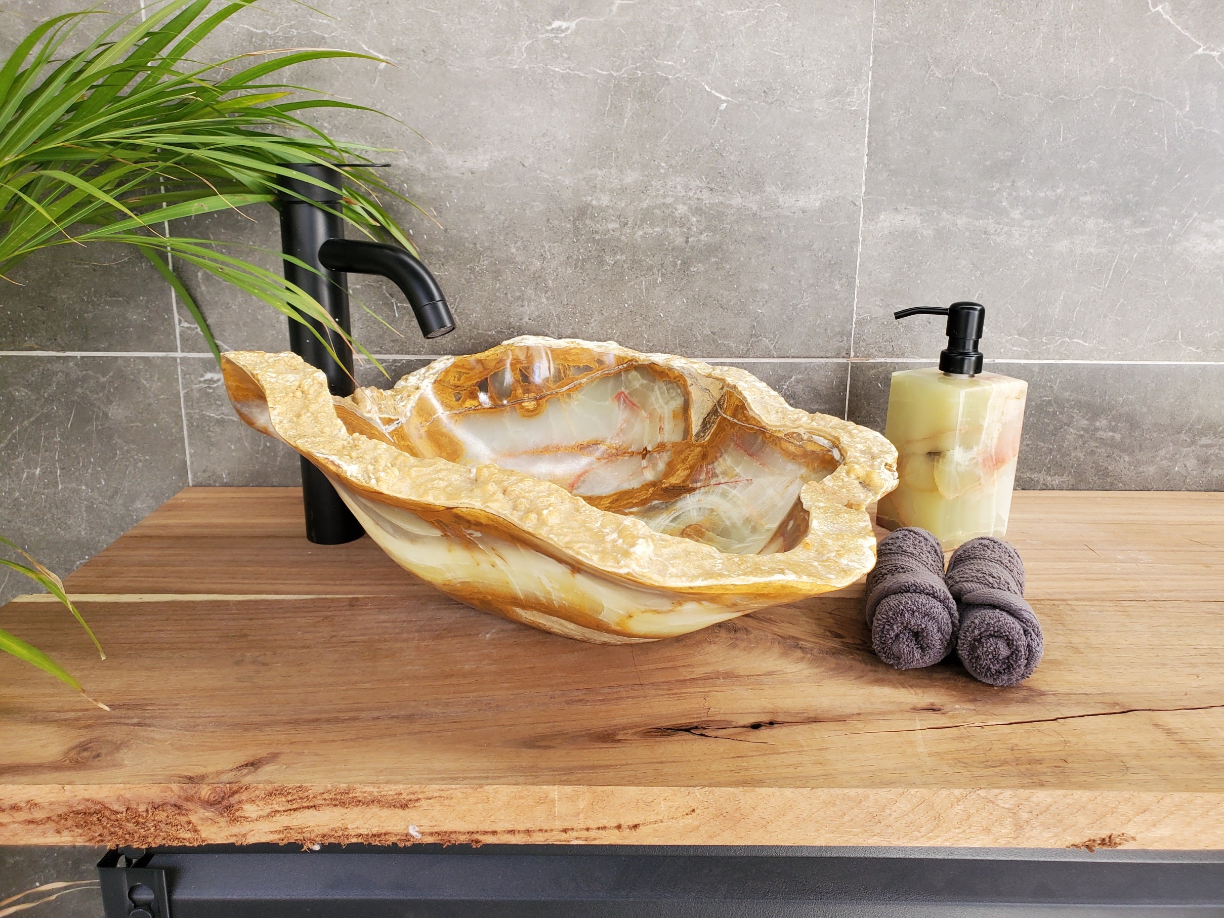 S33_58 Green Onyx Bathroom Vessel Sink