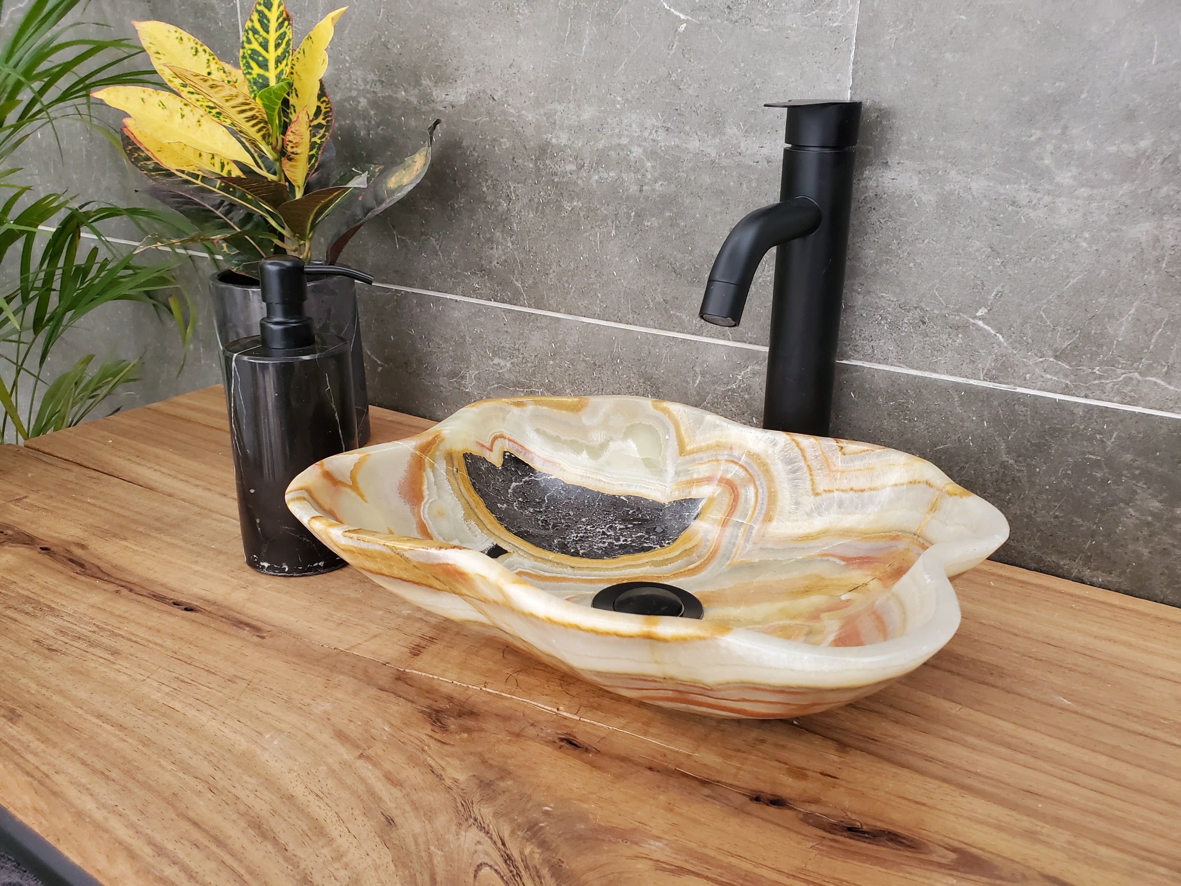 S31_29 Onyx Stone Vessel Bathroom Sink