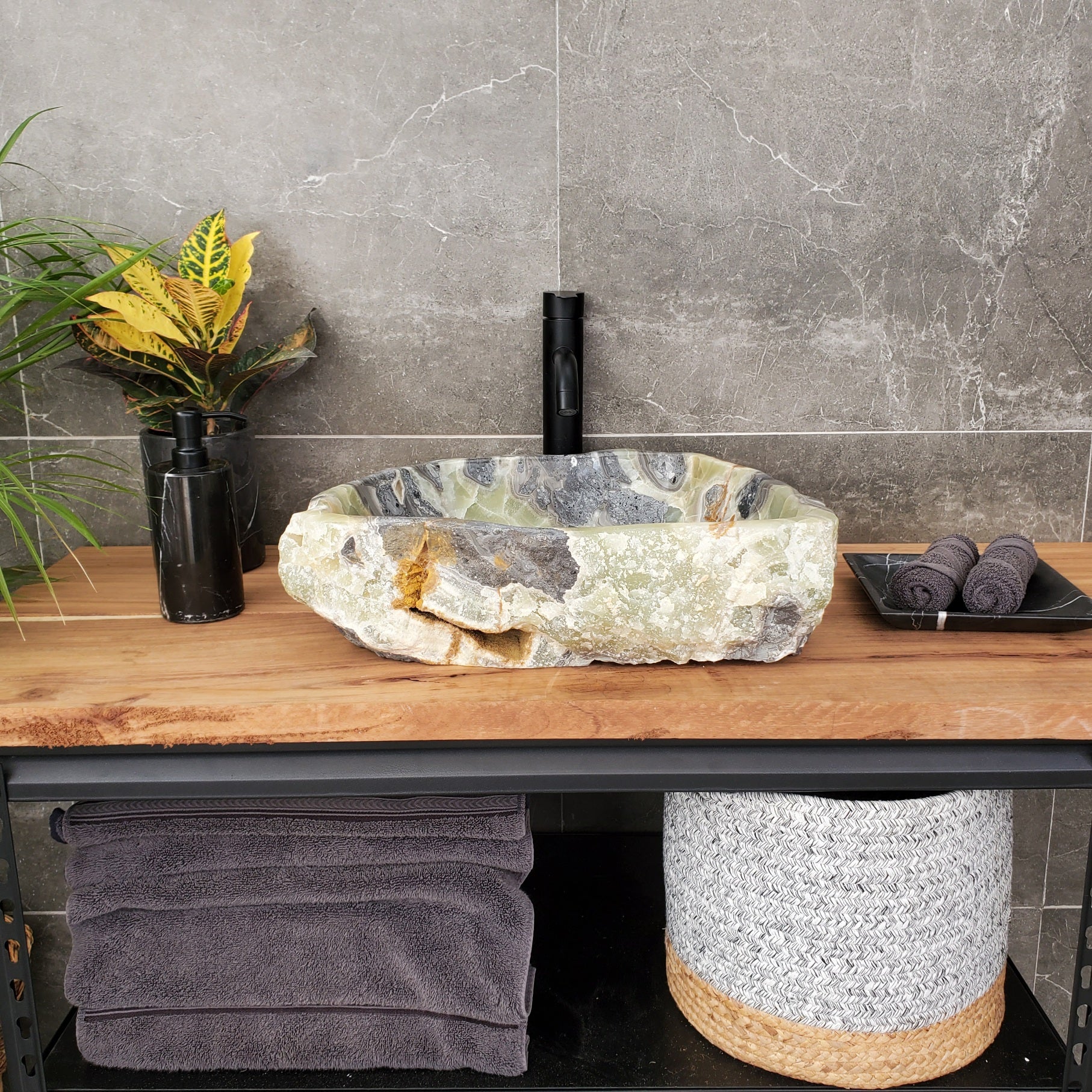 S31_30 Onyx Stone Vessel Bathroom Sink