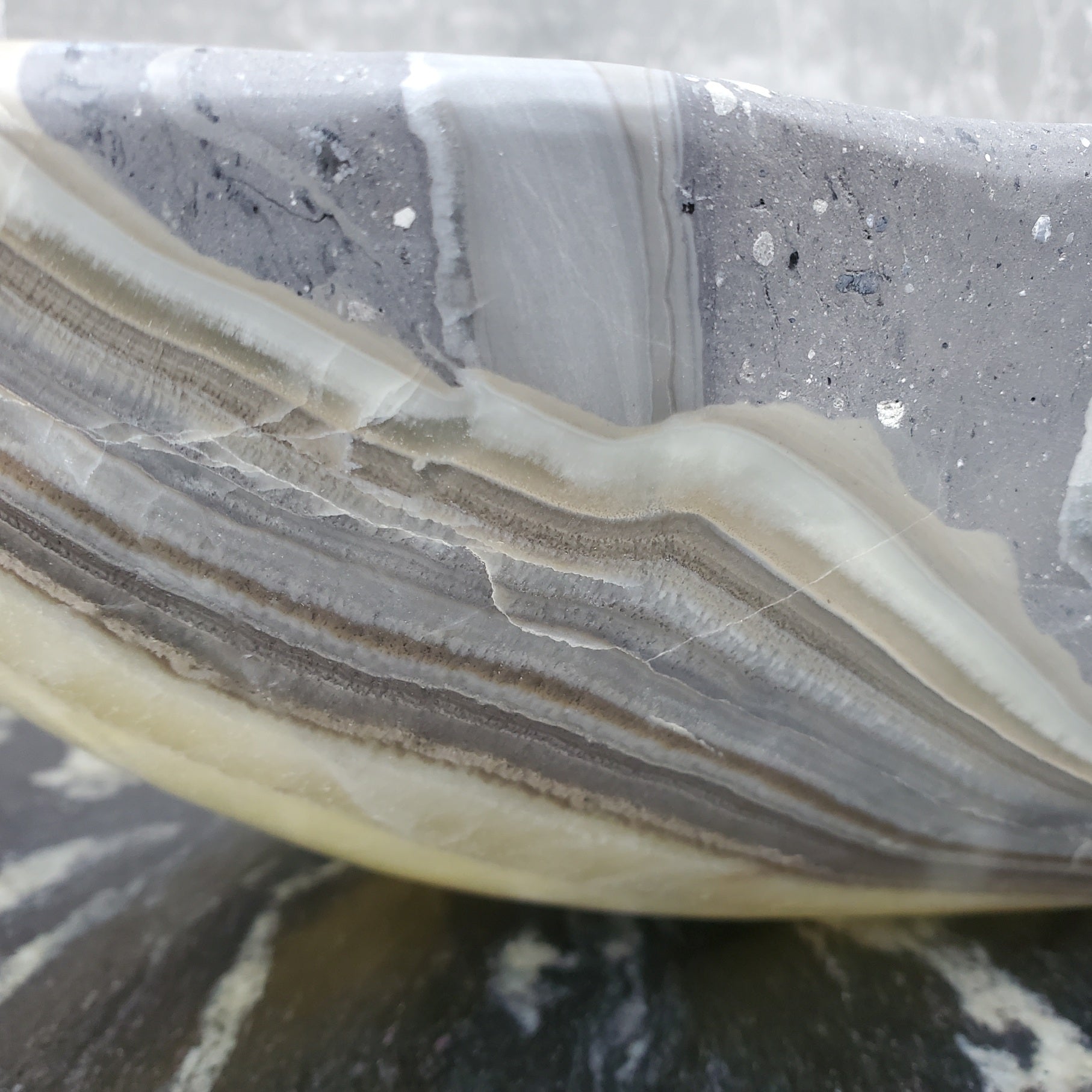 S30_03 Onyx Stone Vessel Bathroom Sink