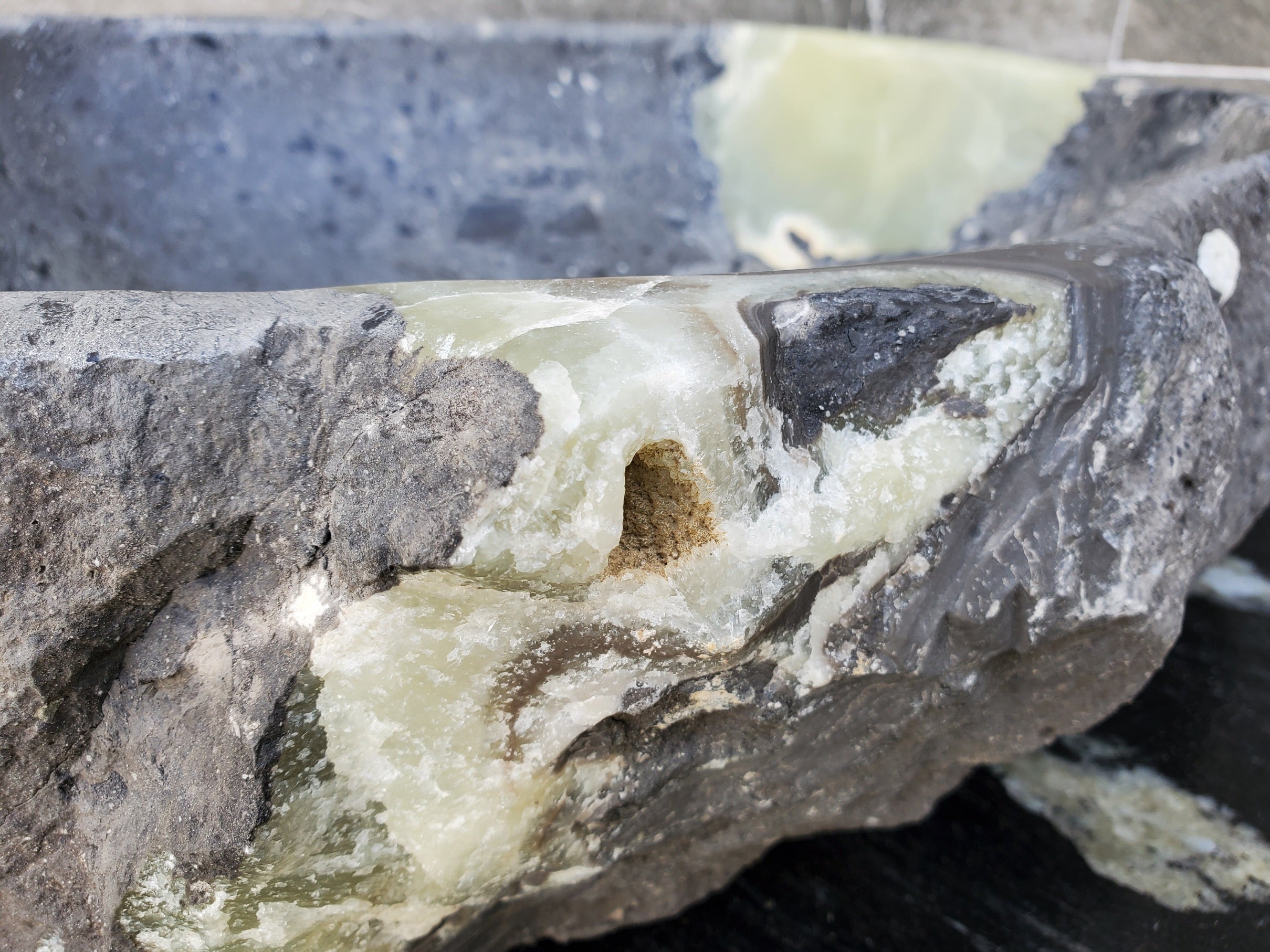 S30_23 Onyx Stone Vessel Bathroom Sink