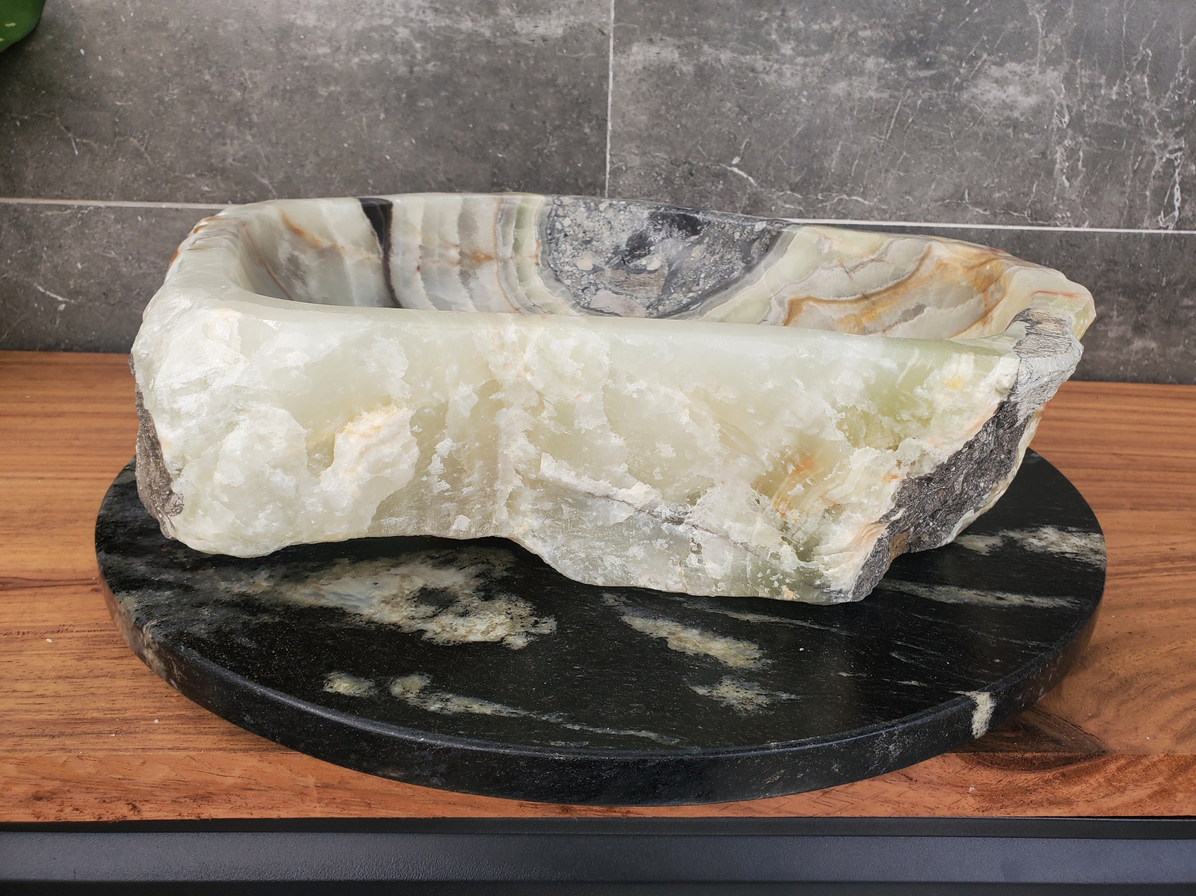 S31_18 Onyx Stone Vessel Bathroom Sink
