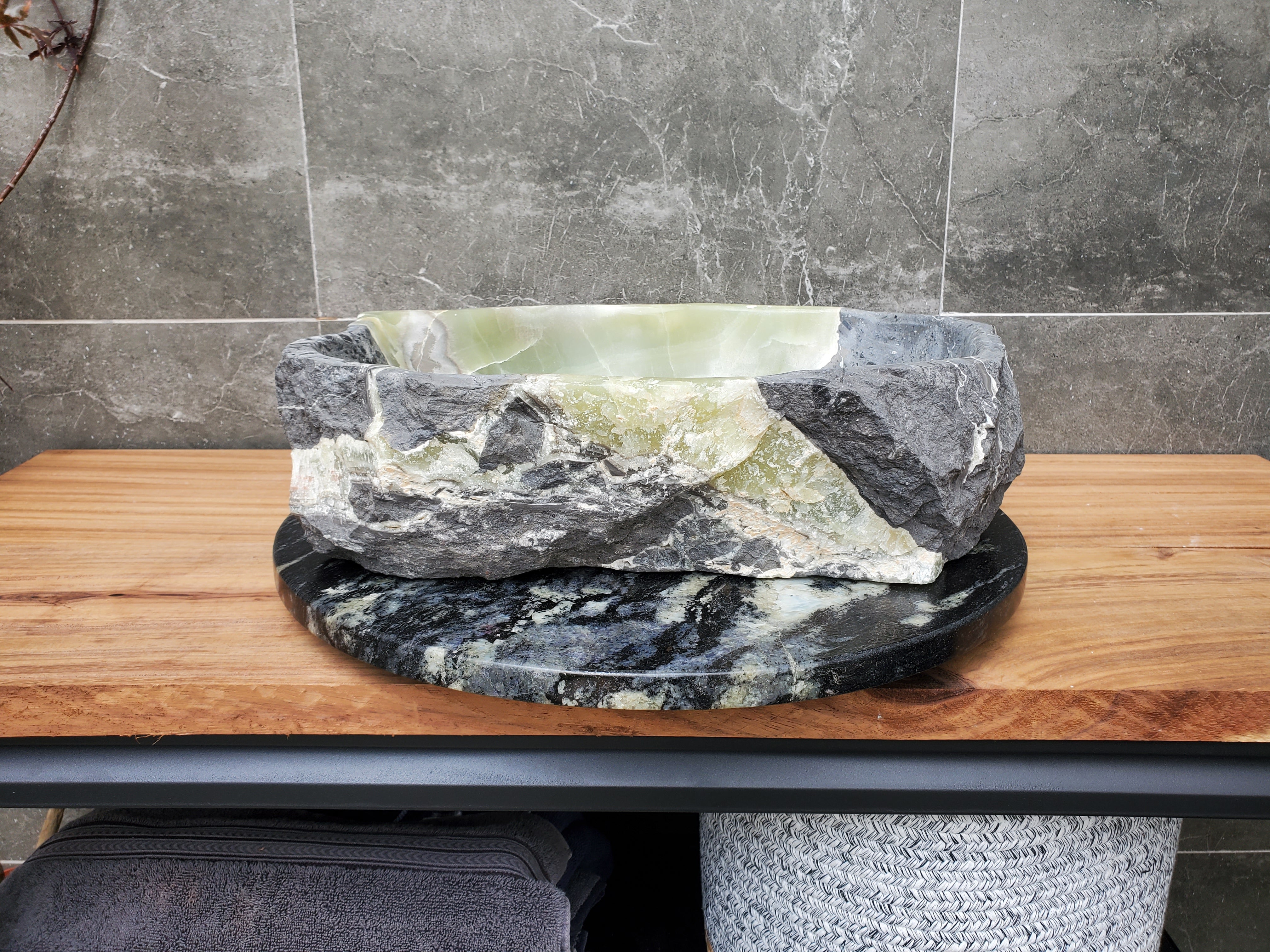 S30_27 Onyx Stone Vessel Bathroom Sink