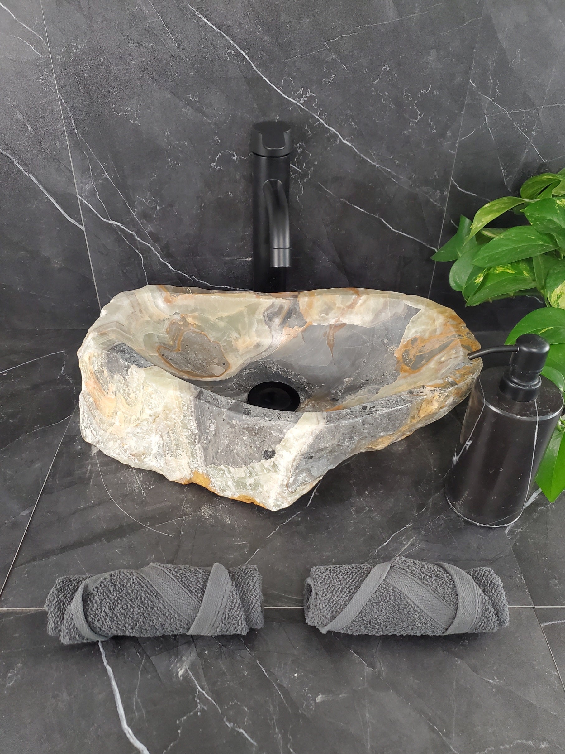 S25_19 Onyx Stone Vessel Bathroom Sink