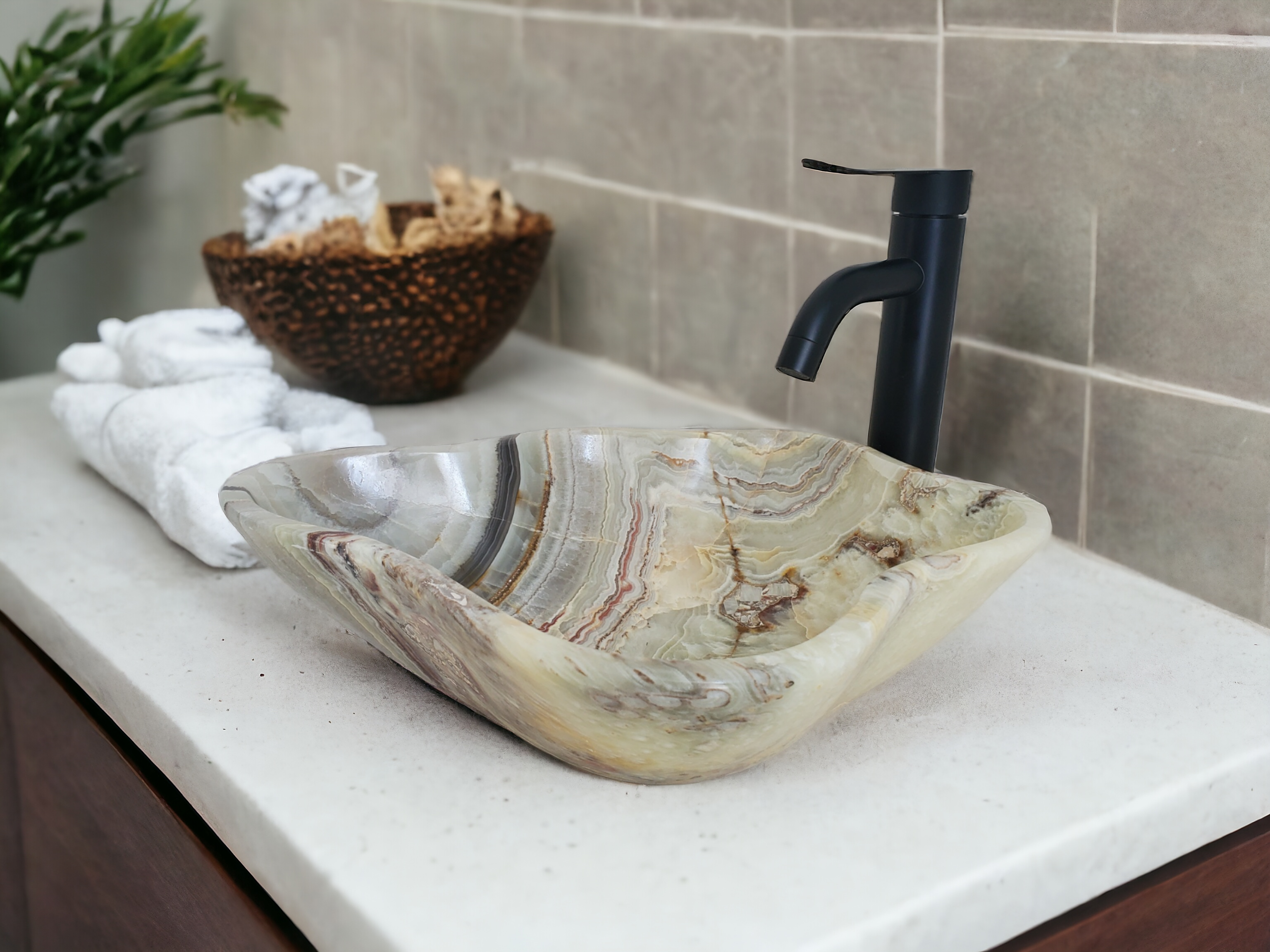 S21_05 Onyx Stone Vessel Bathroom Sink - 17.5 x 13.5 inch