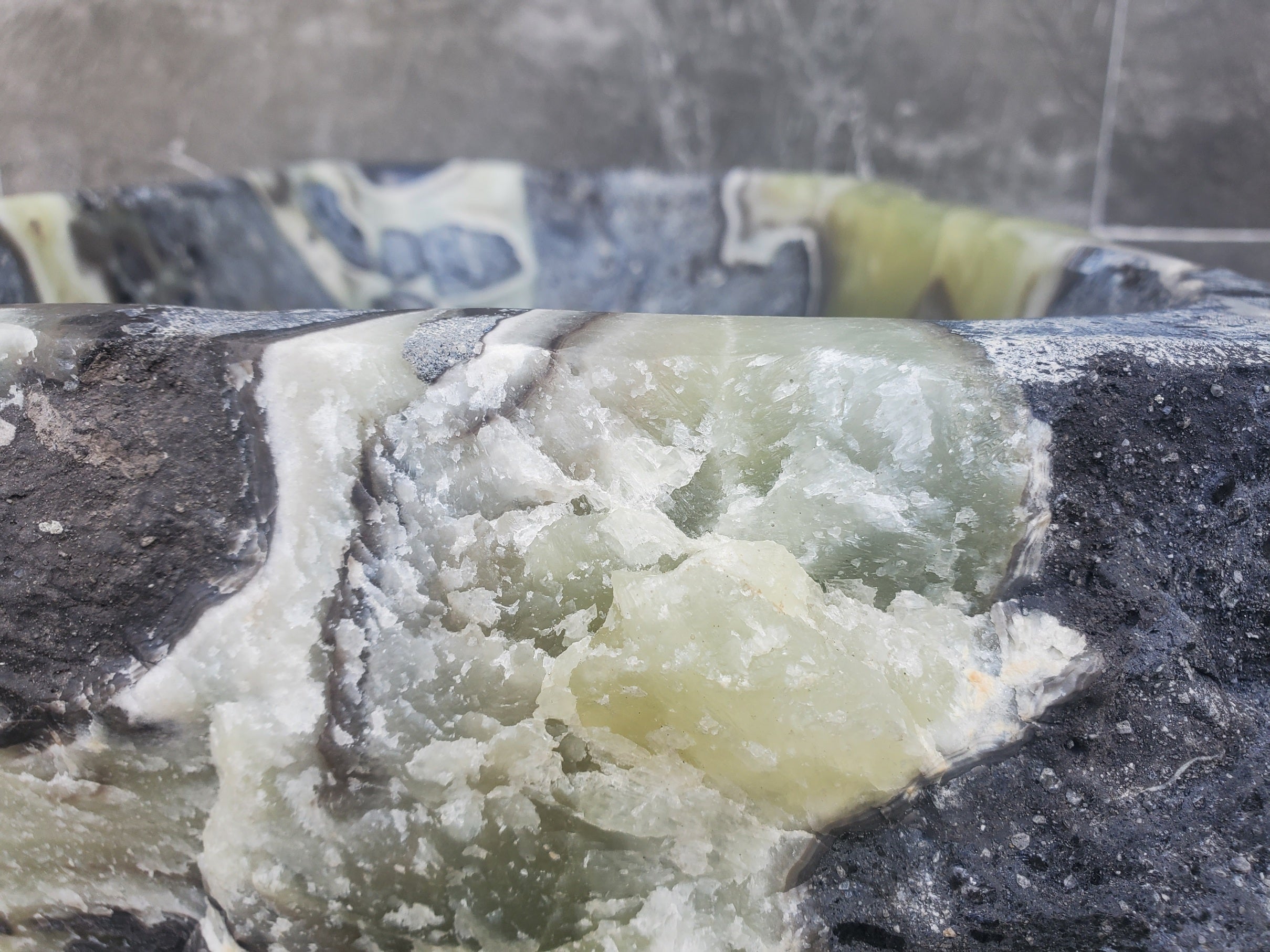 S30_21 Onyx Stone Vessel Bathroom Sink