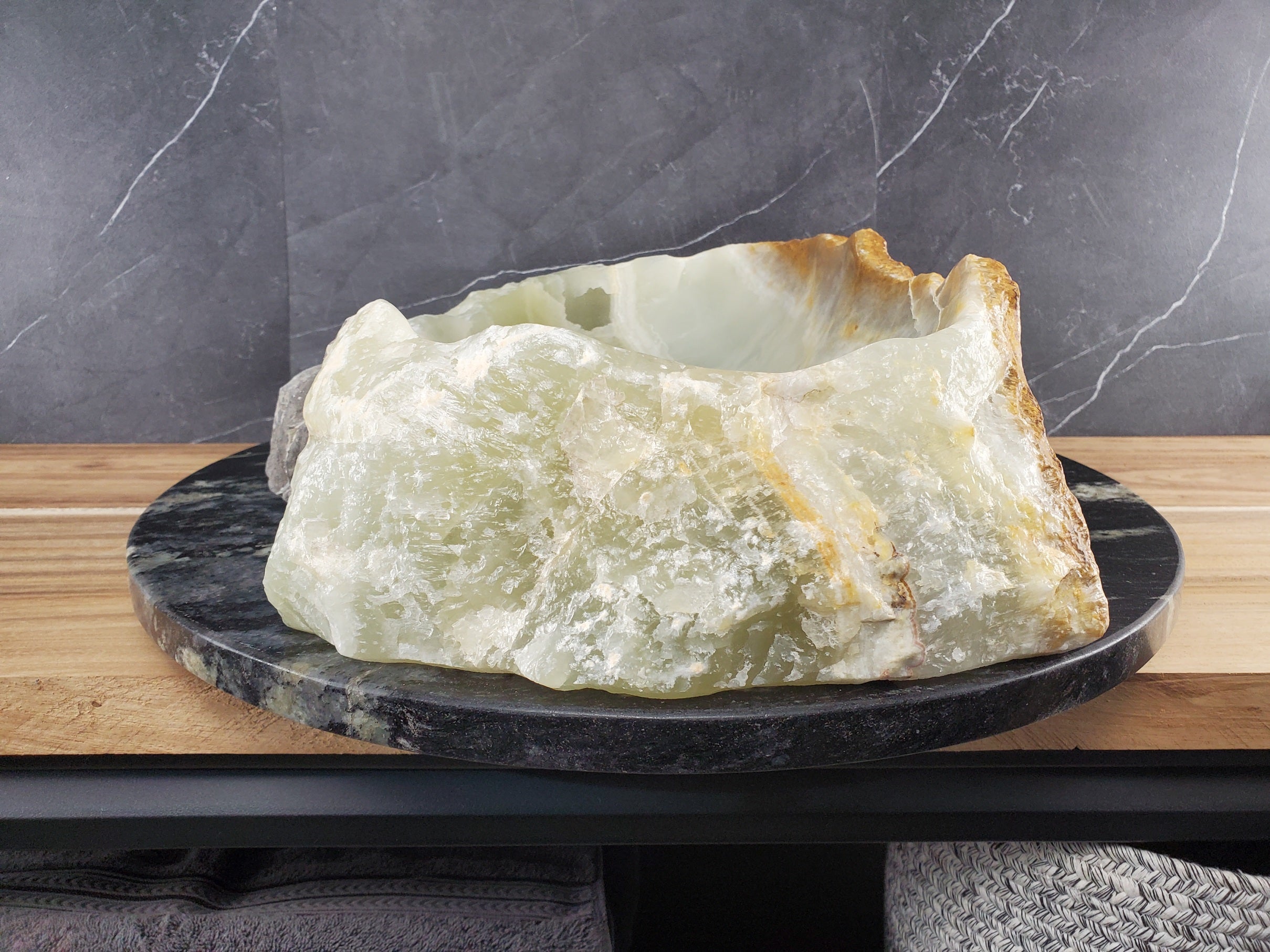 S28_16 Onyx Stone Vessel Bathroom Sink