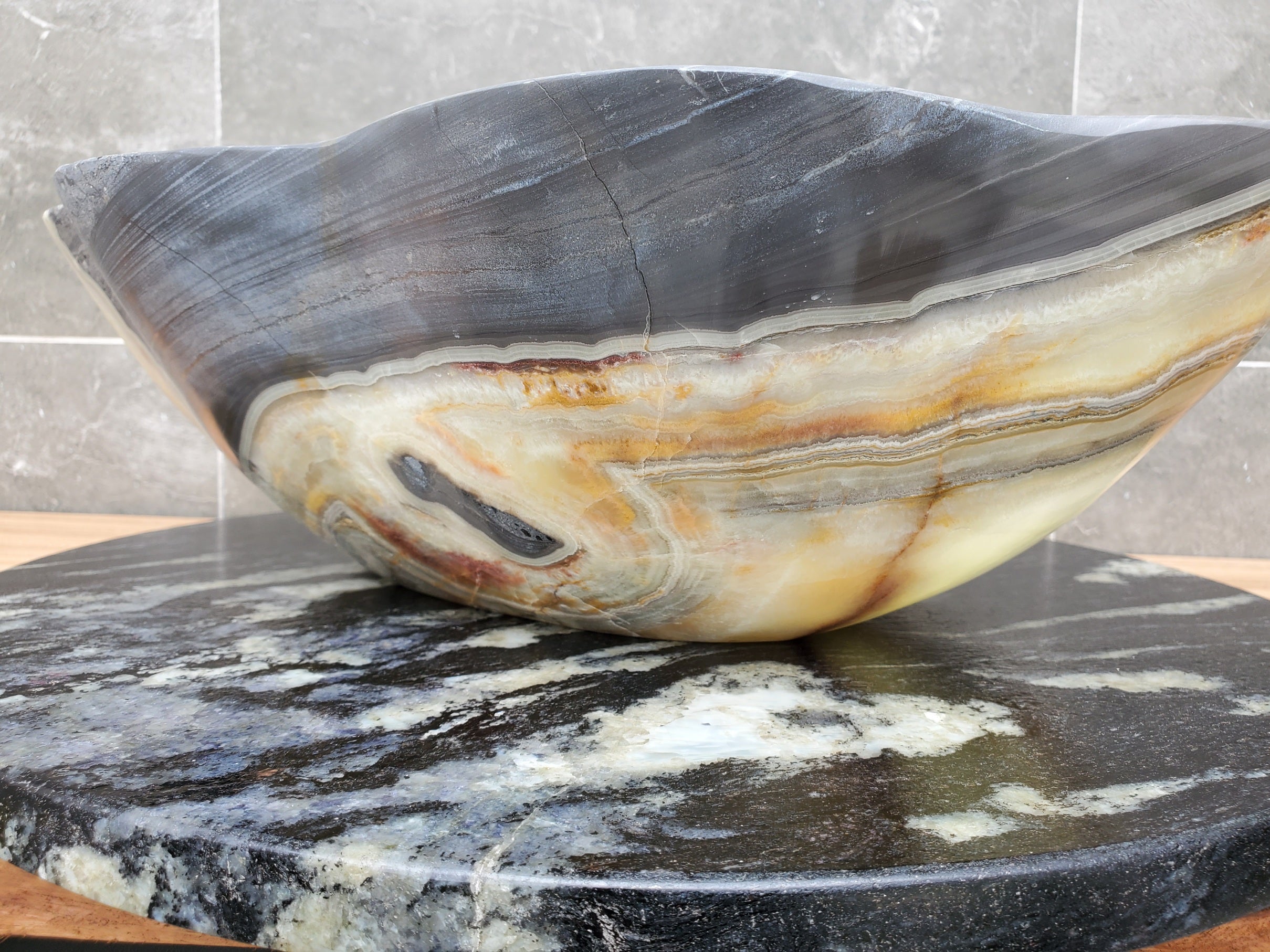 S31_01 Onyx Stone Vessel Bathroom Sink - 19 x 15 inch