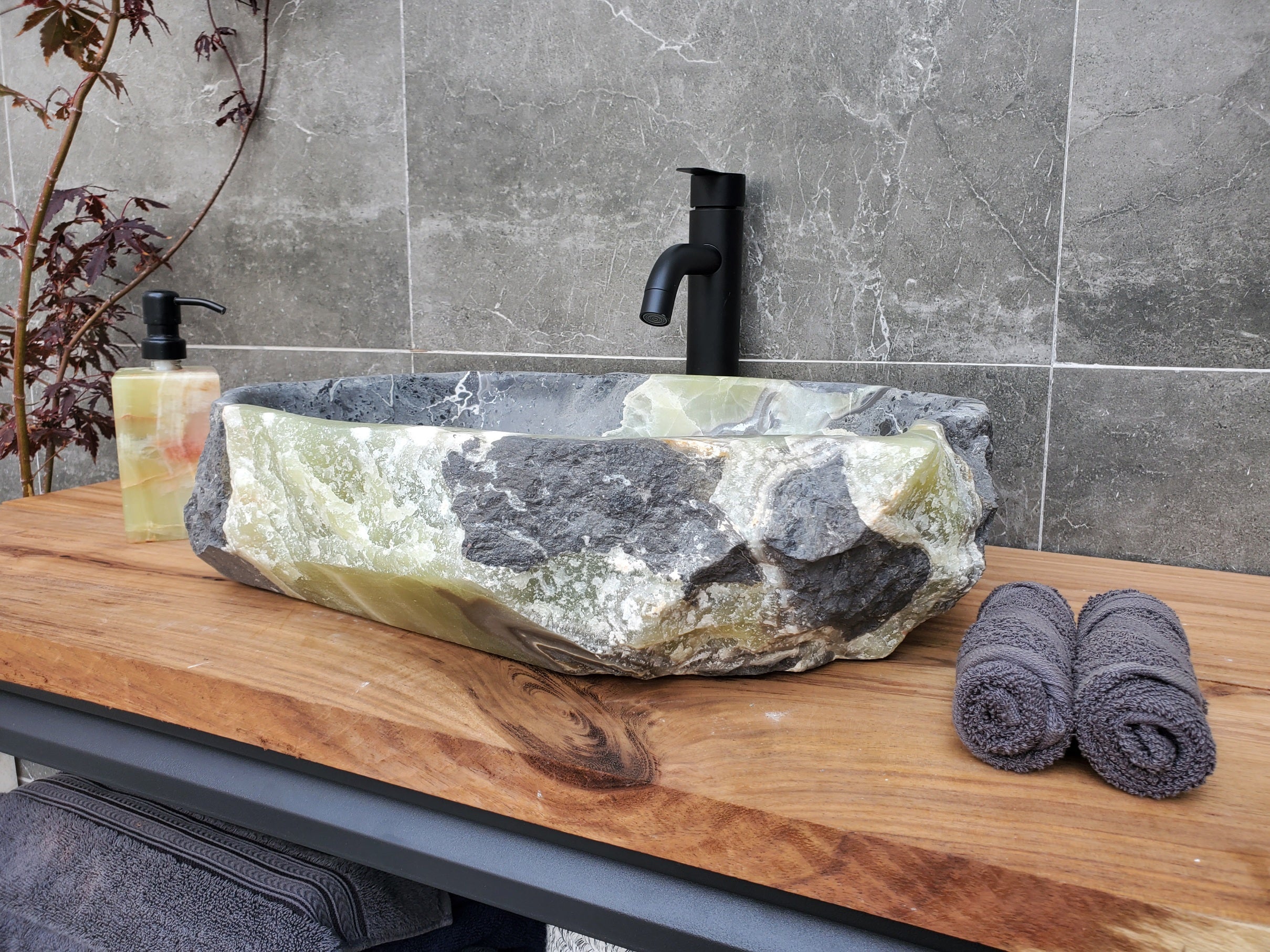 S30_27 Onyx Stone Vessel Bathroom Sink