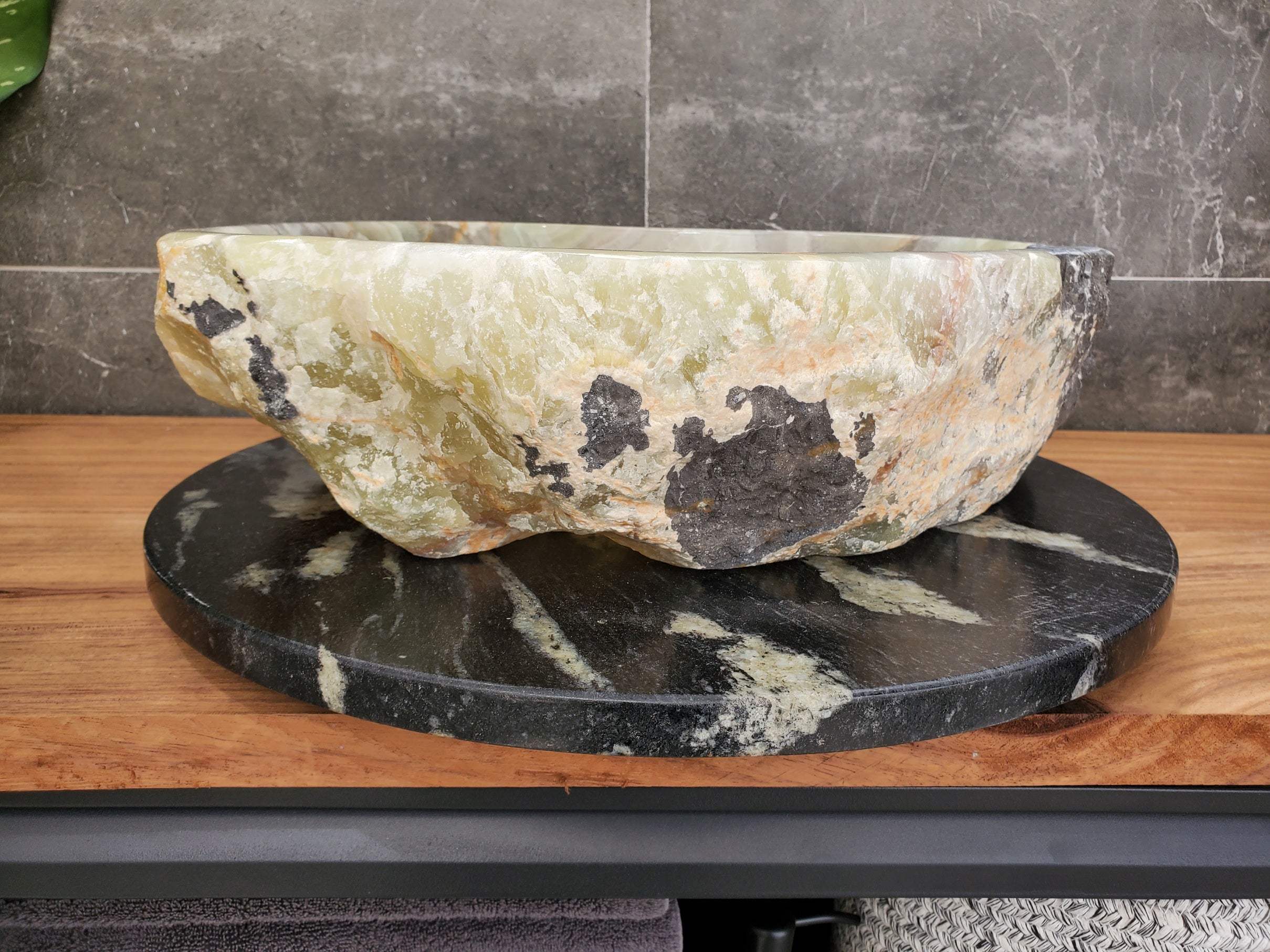 S31_12 Onyx Stone Vessel Bathroom Sink