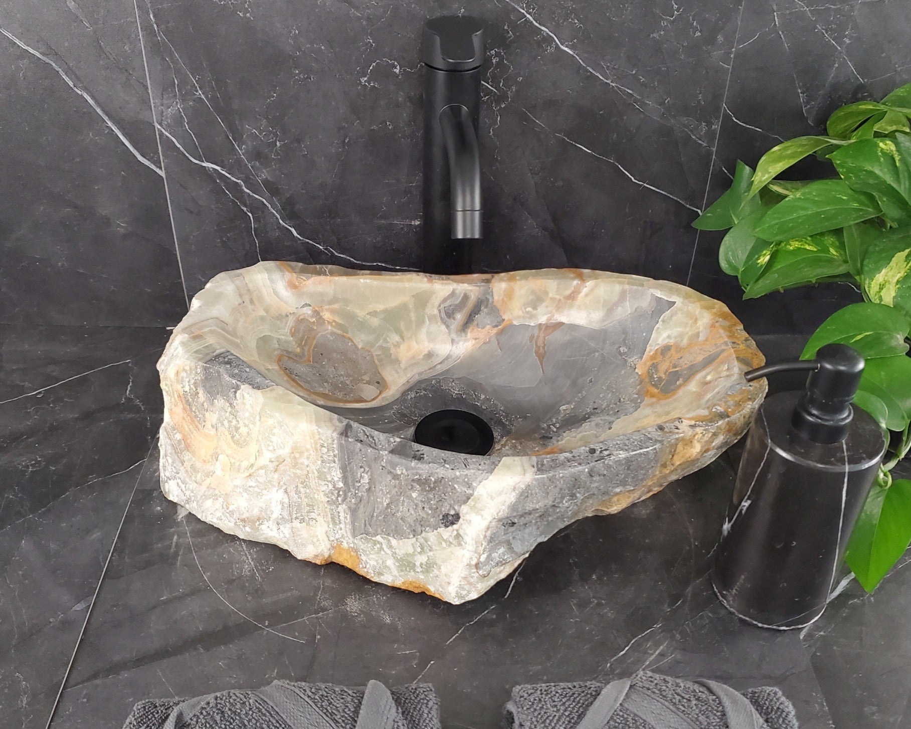 S25_19 Onyx Stone Vessel Bathroom Sink