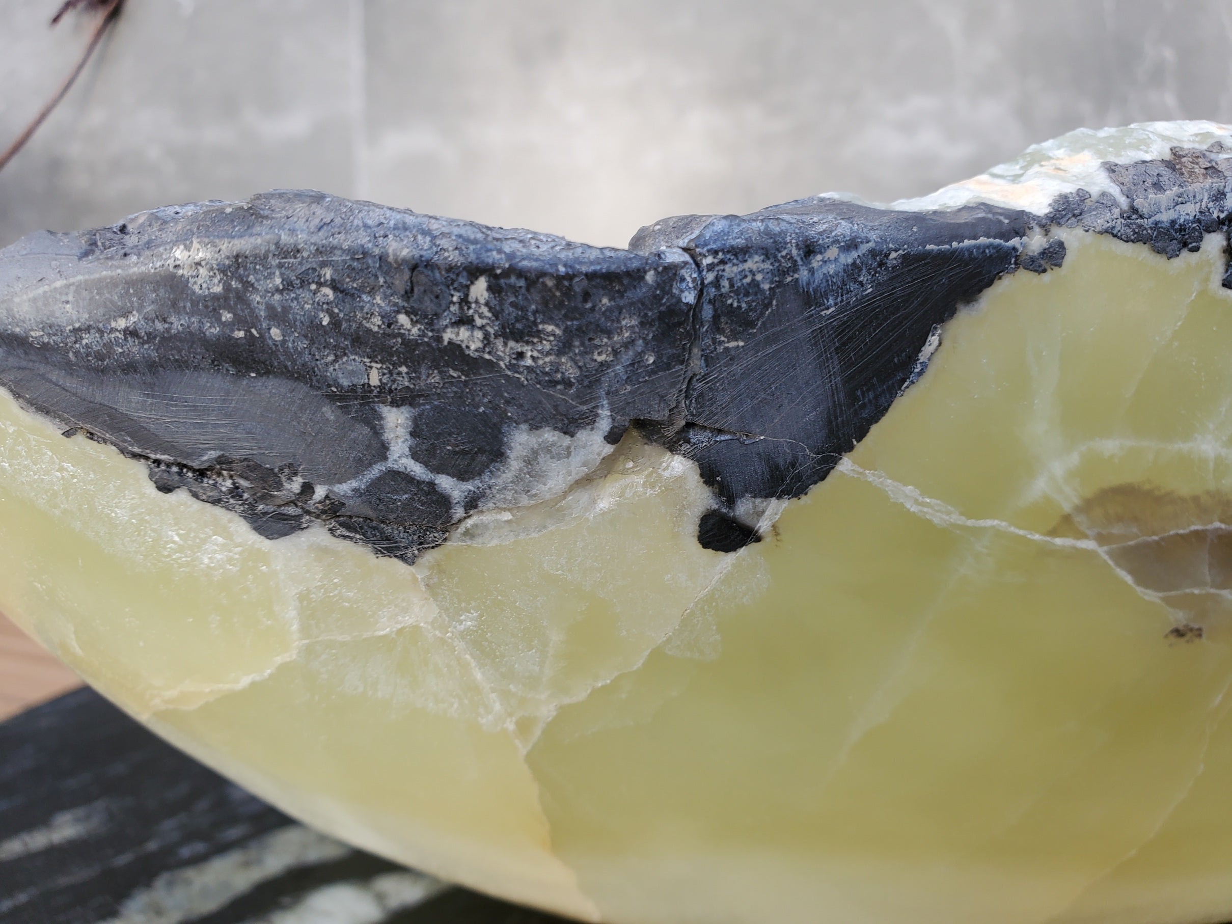 S29_19 Onyx Stone Vessel Bathroom Sink - 18 x 15 inch