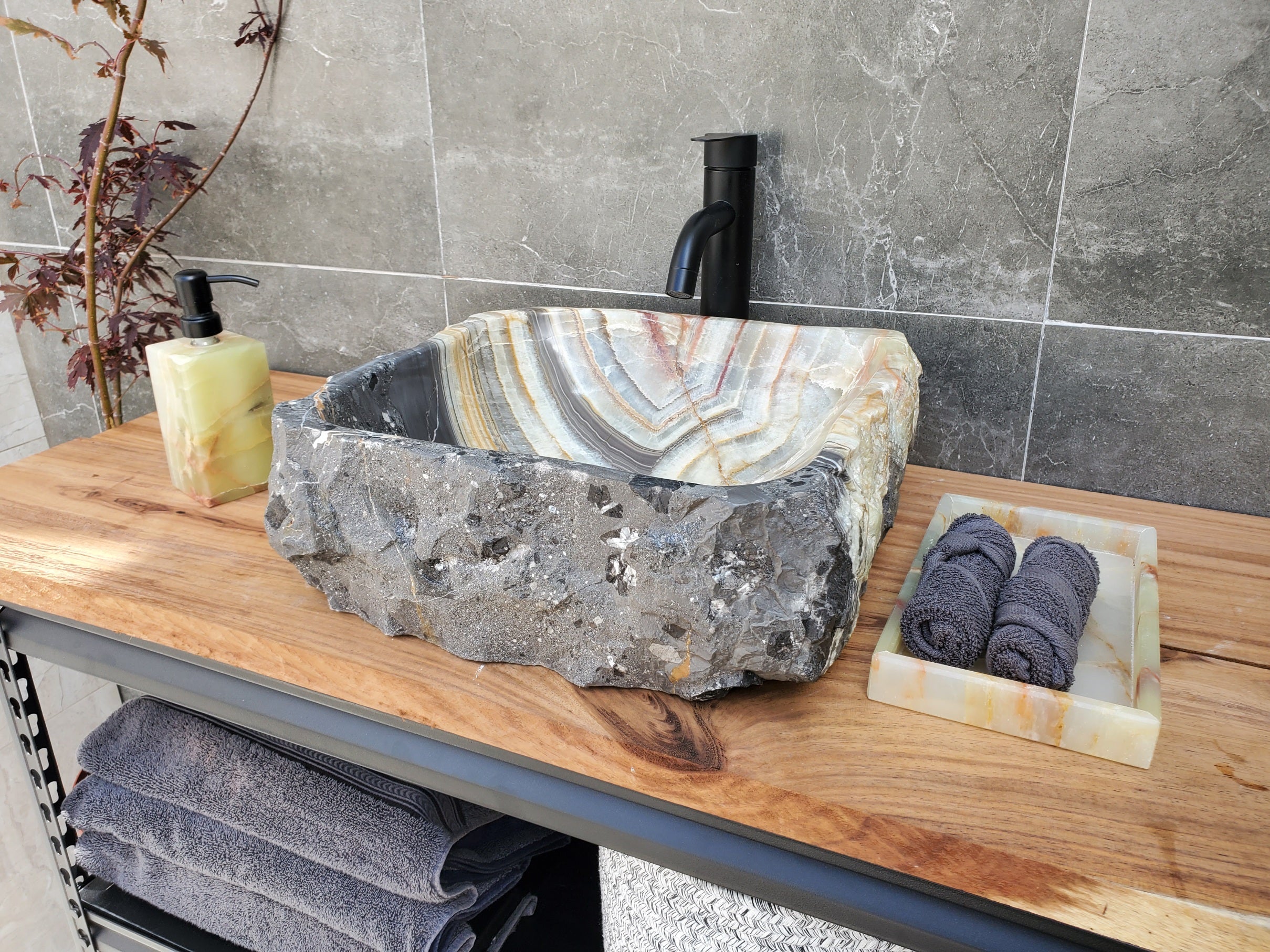S30_25 Onyx Stone Vessel Bathroom Sink - 15 x 15 inch