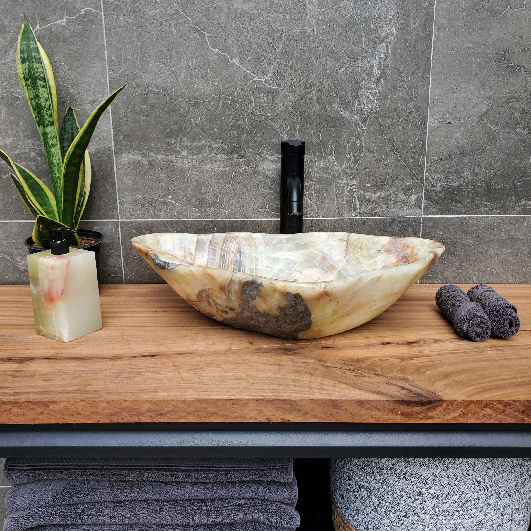 S31_02 Onyx Stone Vessel Bathroom Sink