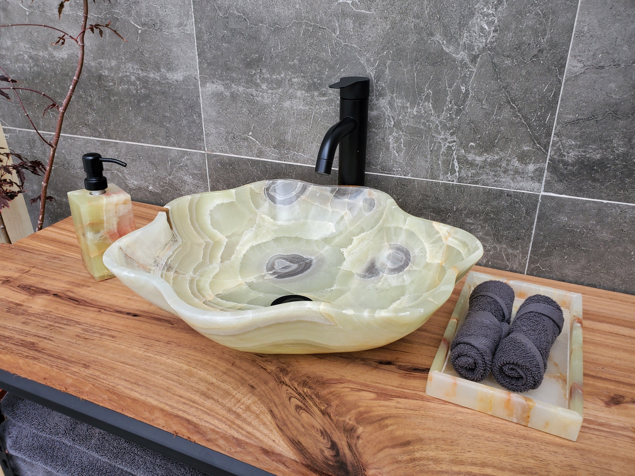 S30_13 Onyx Stone Vessel Bathroom Sink