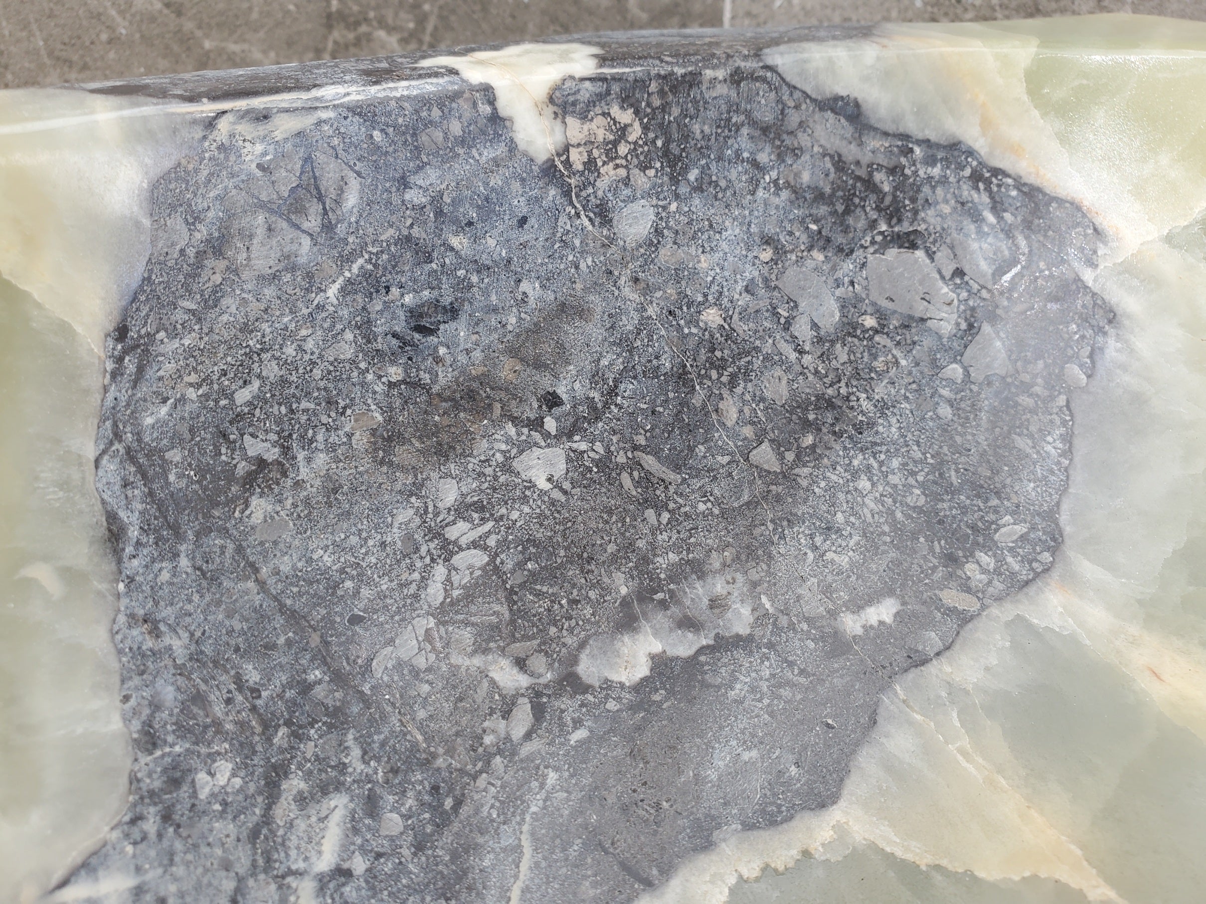 S31_23 Onyx Stone Vessel Bathroom Sink - 18 x 15 inch