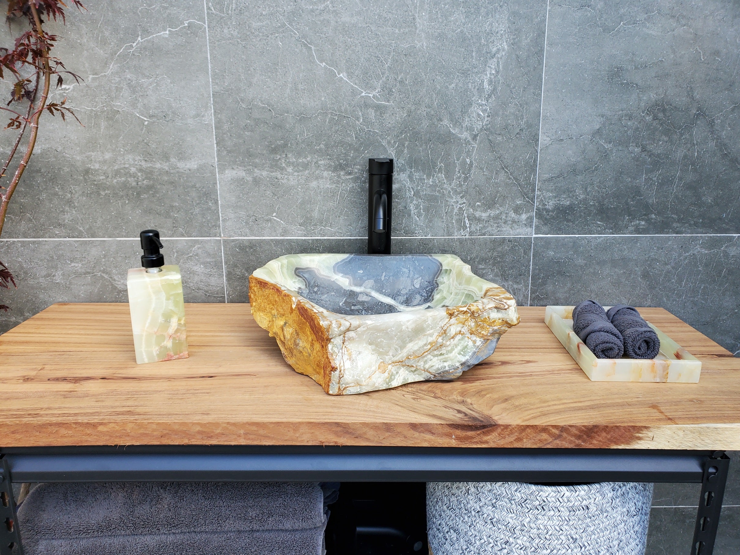 S30_19 Onyx Stone Vessel Bathroom Sink