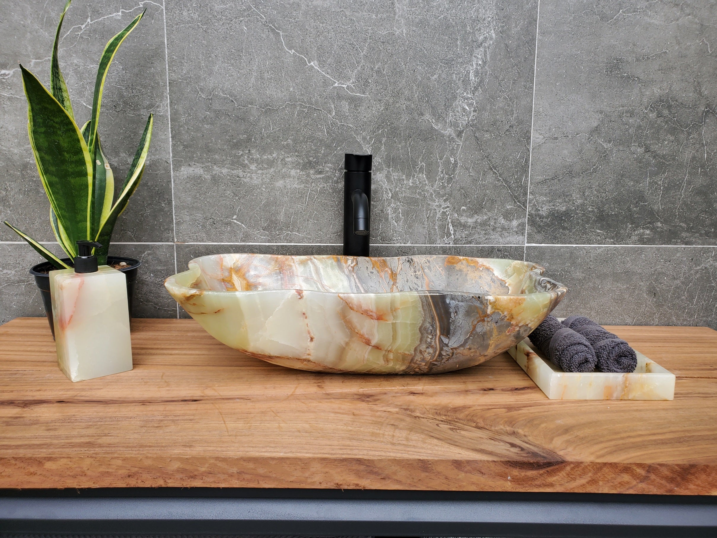 S30_32 Onyx Stone Vessel Bathroom Sink