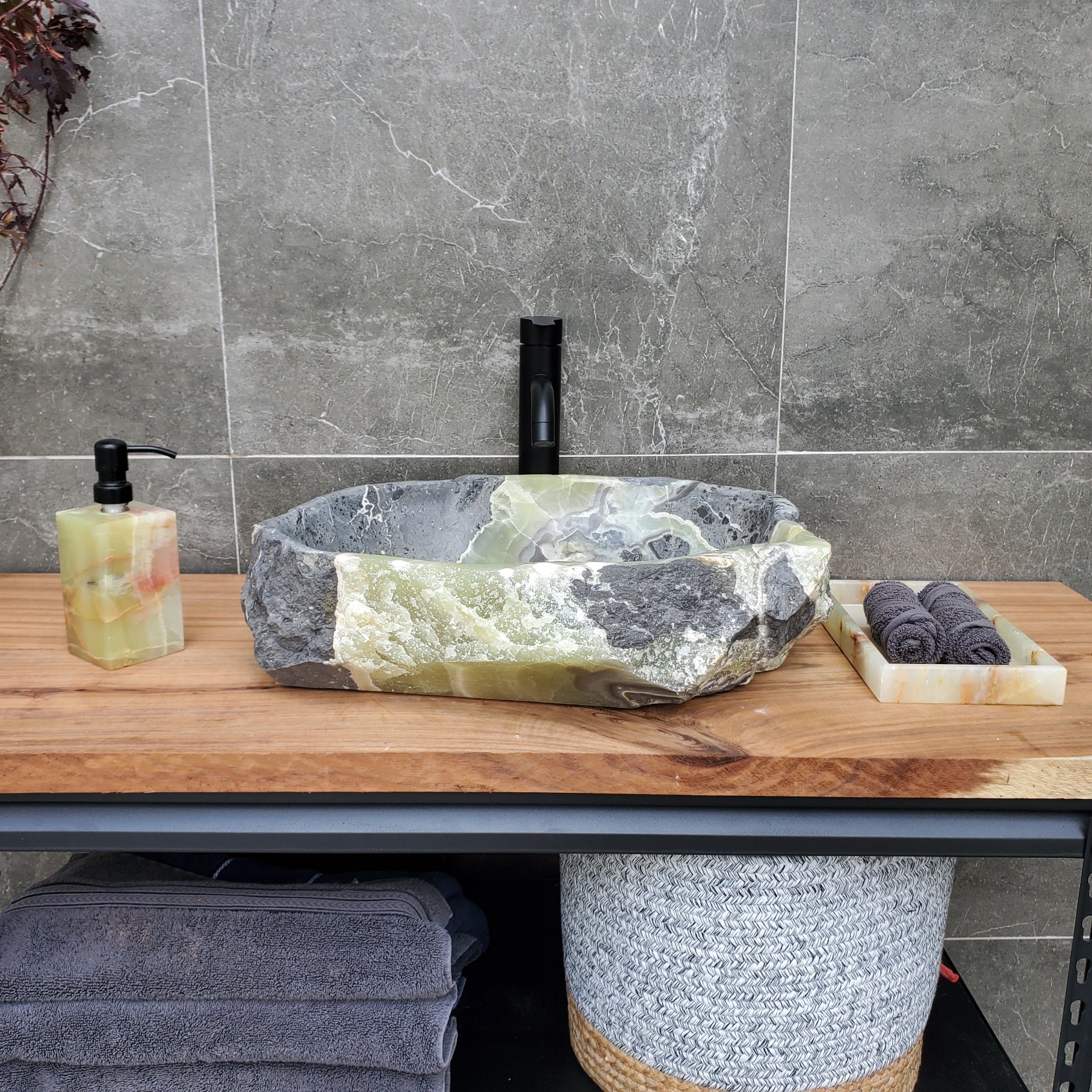 S30_27 Onyx Stone Vessel Bathroom Sink