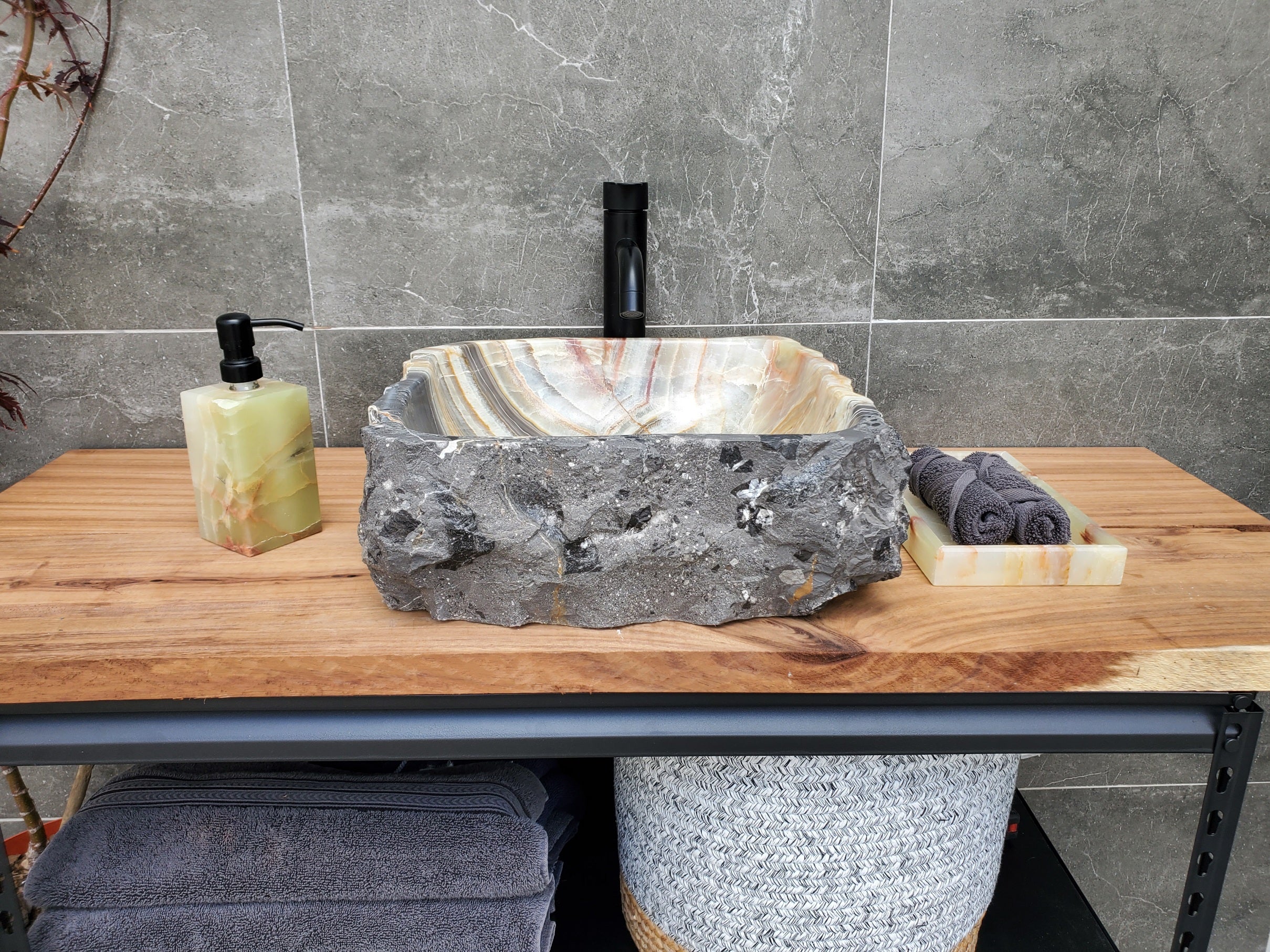 S30_25 Onyx Stone Vessel Bathroom Sink