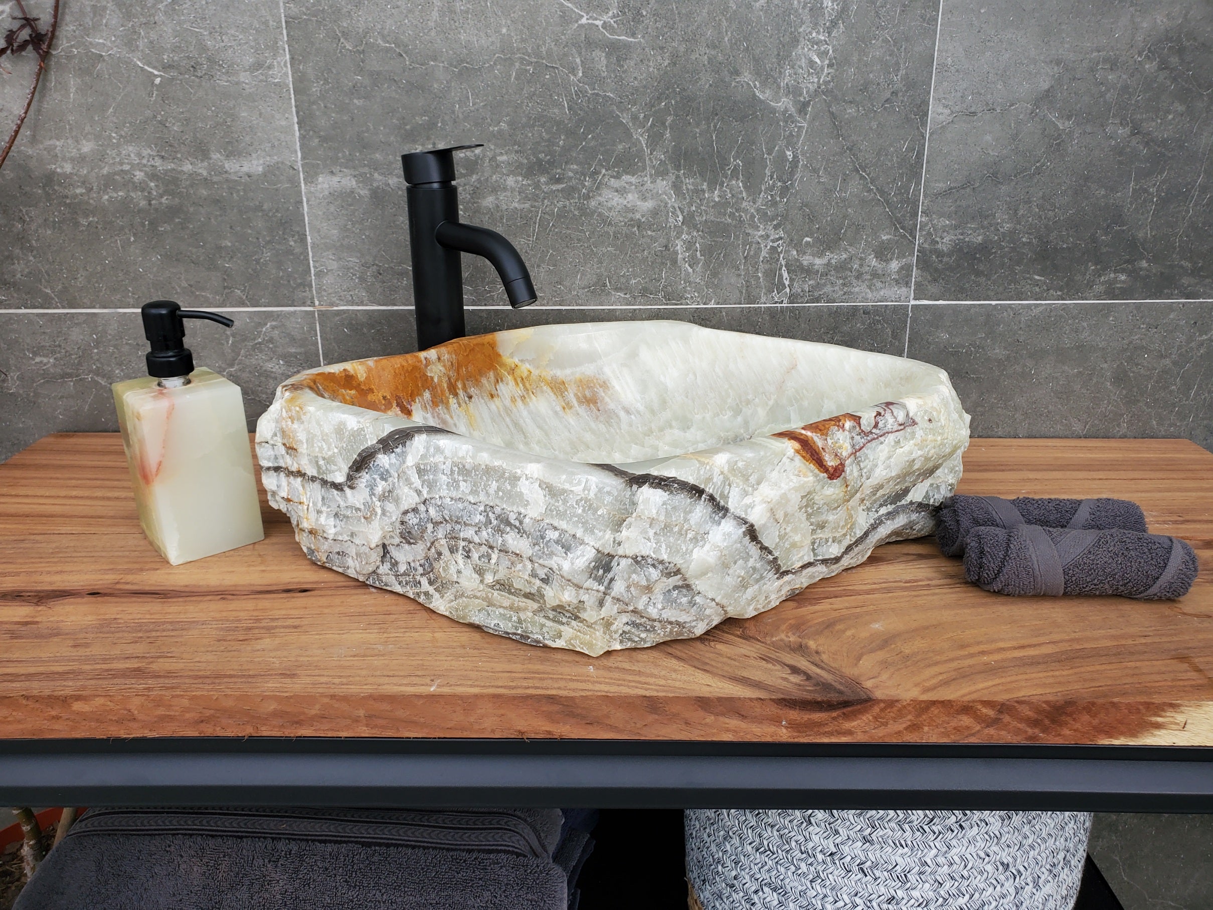 S30_29 Onyx Stone Vessel Bathroom Sink