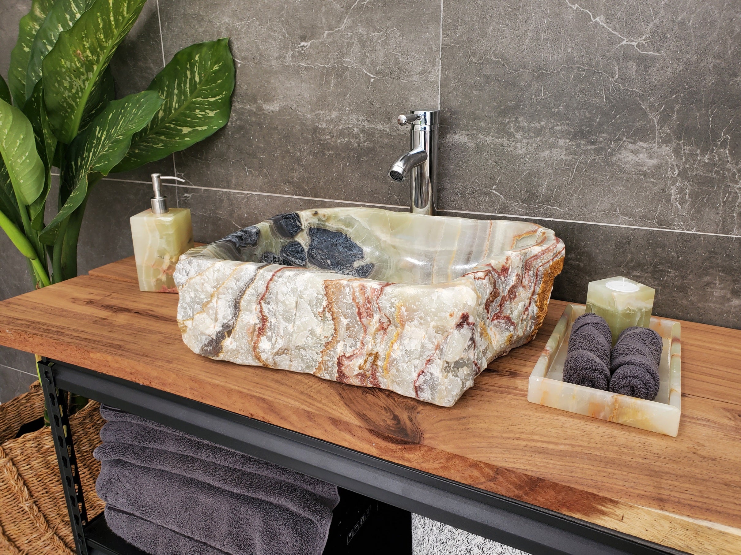 S31_13 Onyx Stone Vessel Bathroom Sink - 17.5 x 14.5 inch