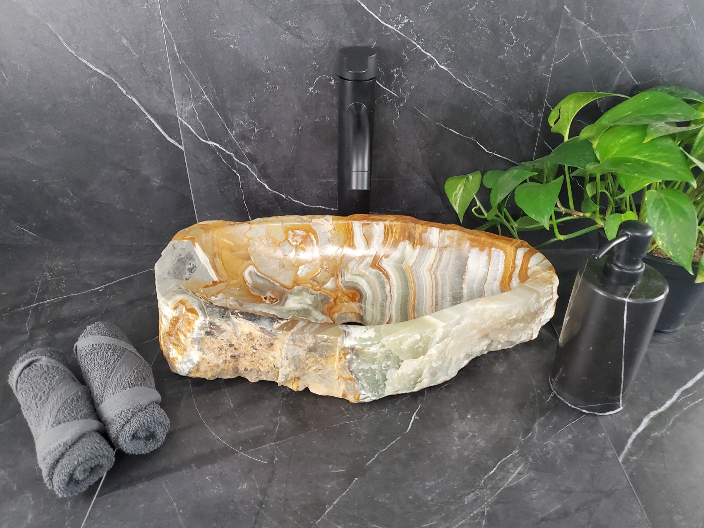S25_18 Onyx Stone Vessel Bathroom Sink