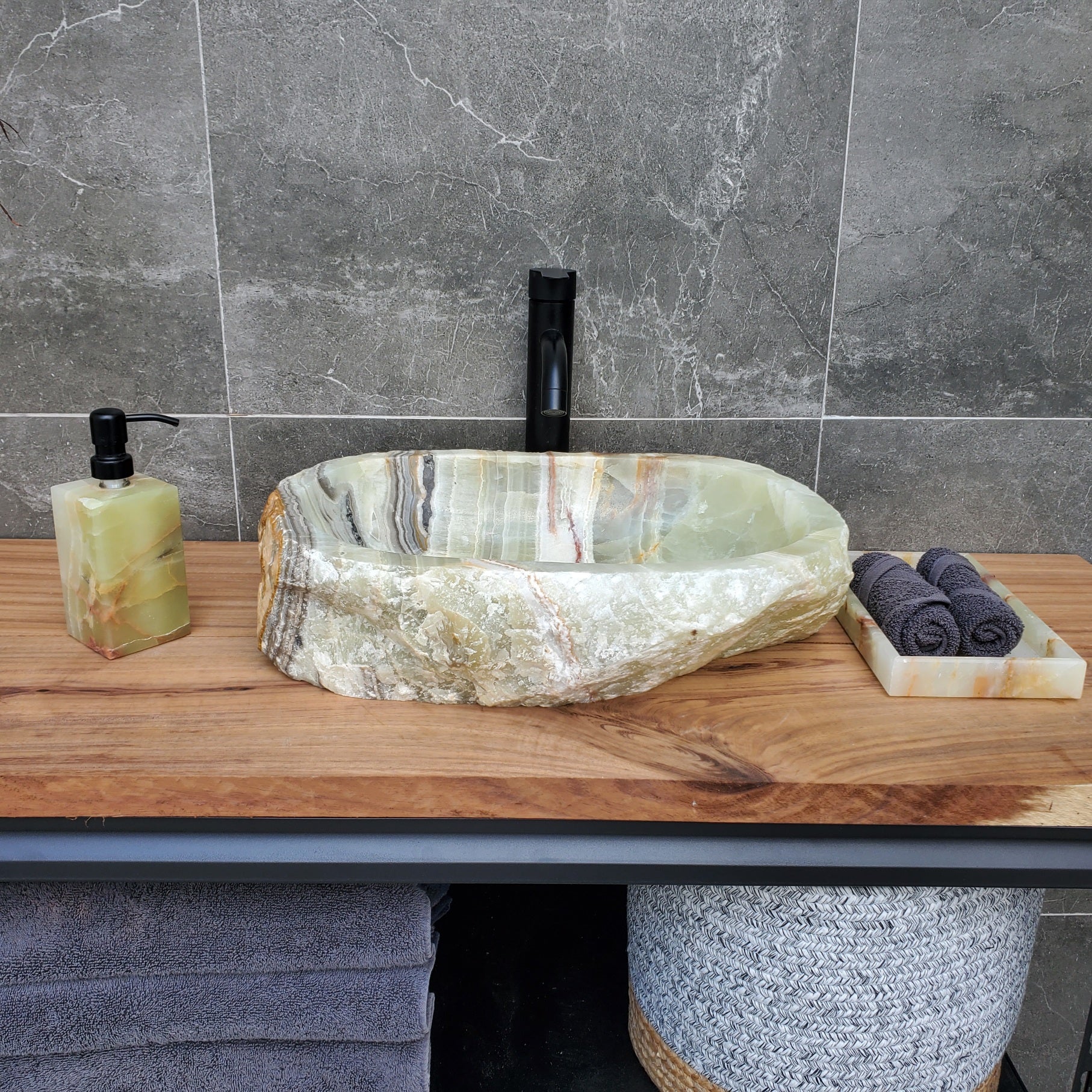 S29_20 Onyx Stone Vessel Bathroom Sink