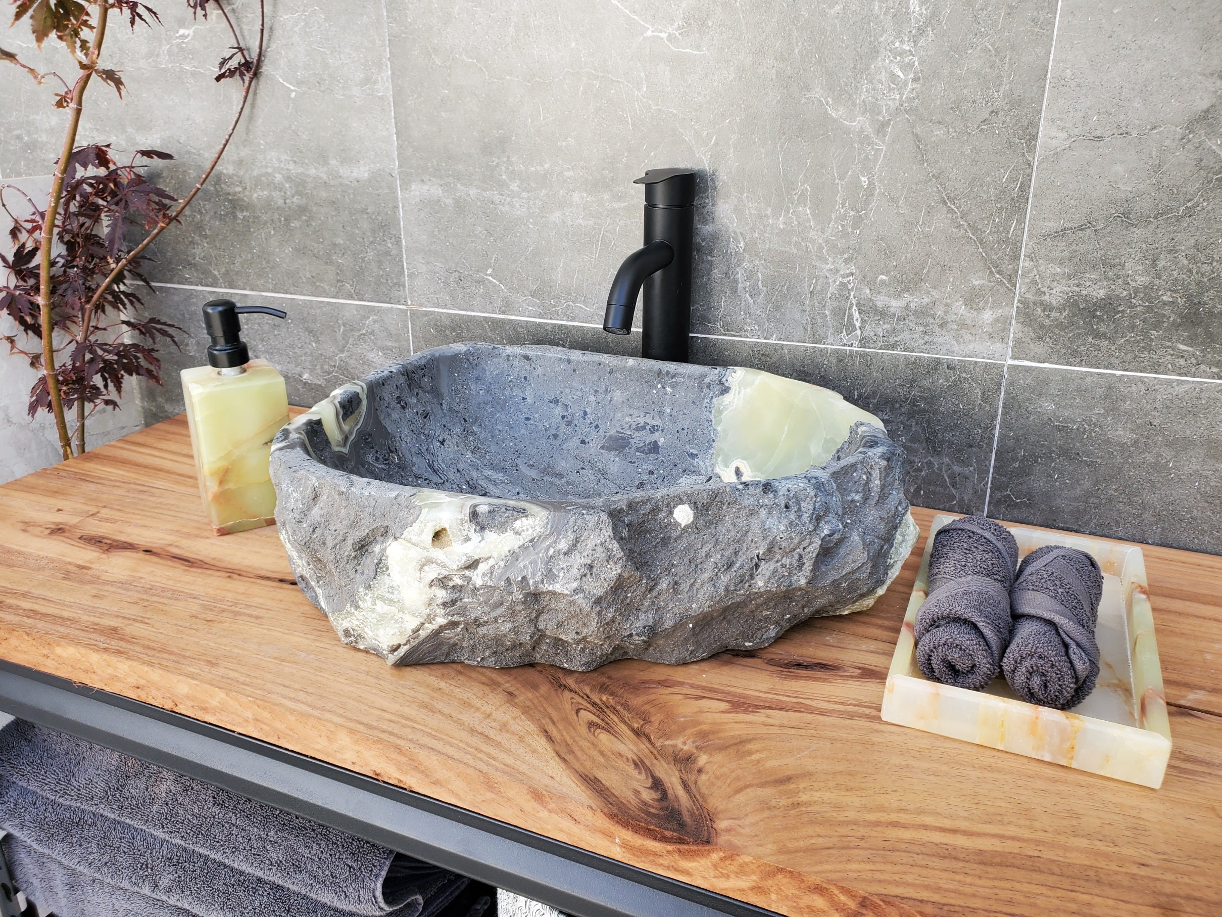 S30_23 Onyx Stone Vessel Bathroom Sink