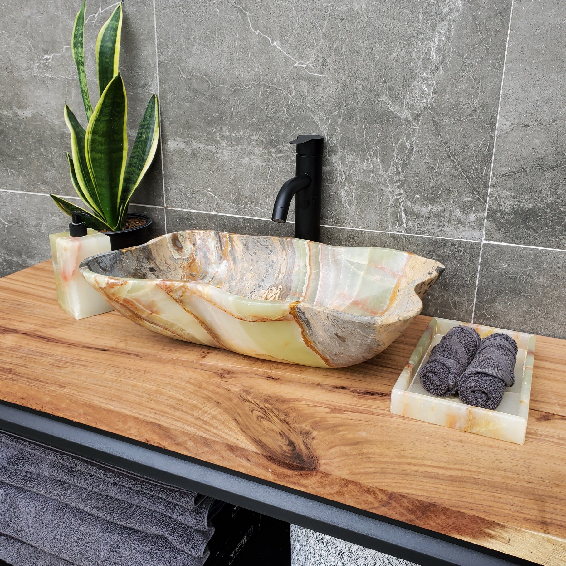 S30_31 Onyx Stone Vessel Bathroom Sink