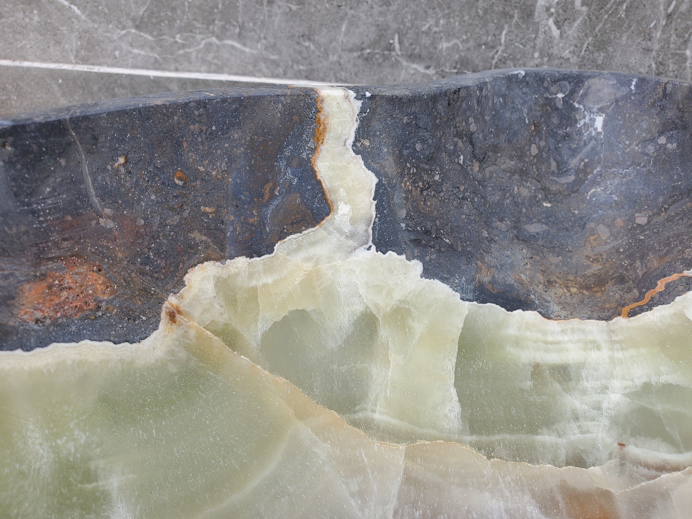 S30_17 Onyx Stone Vessel Bathroom Sink