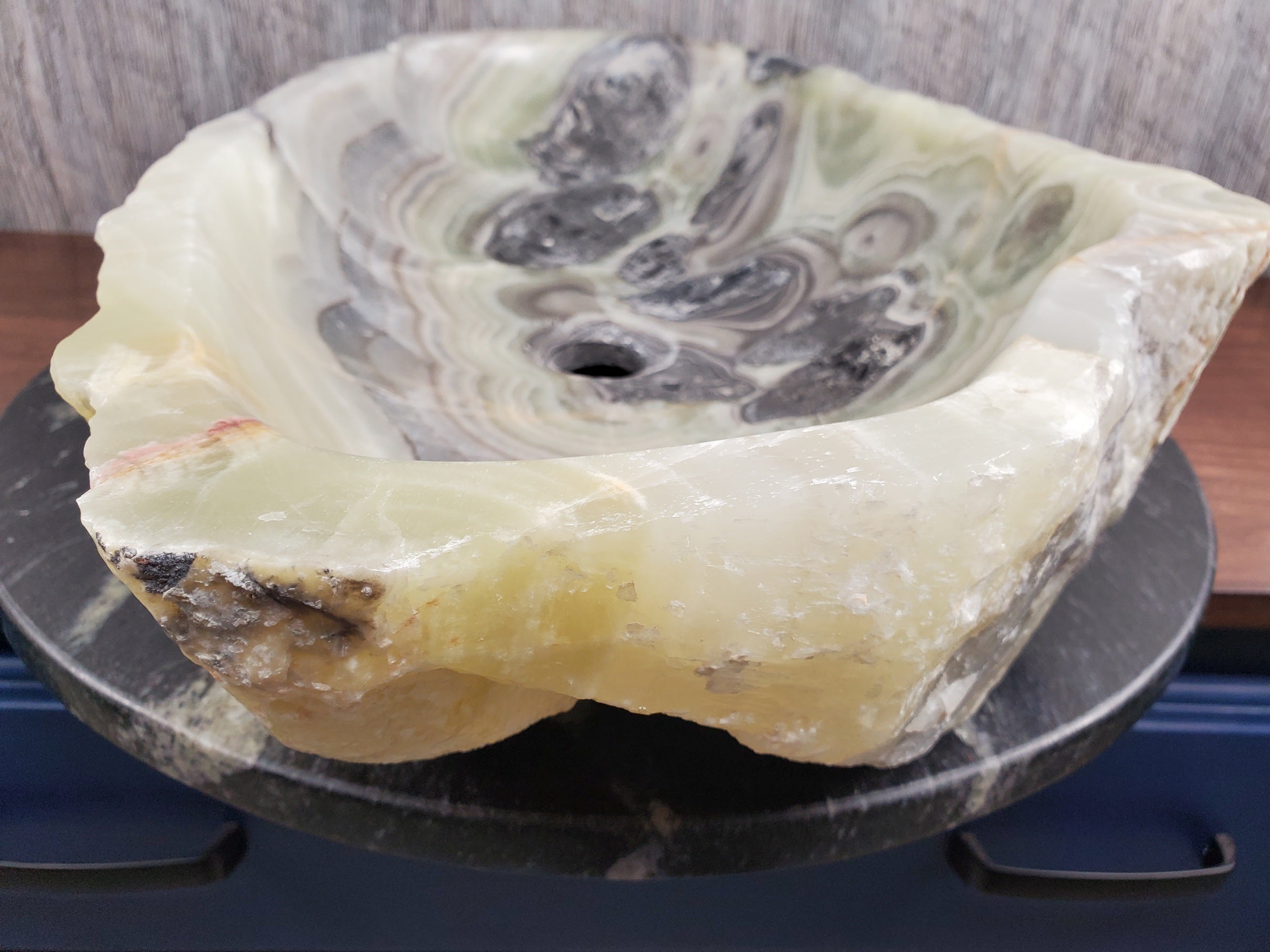 S24_16 Green Onyx Stone Vessel Bathroom Sink